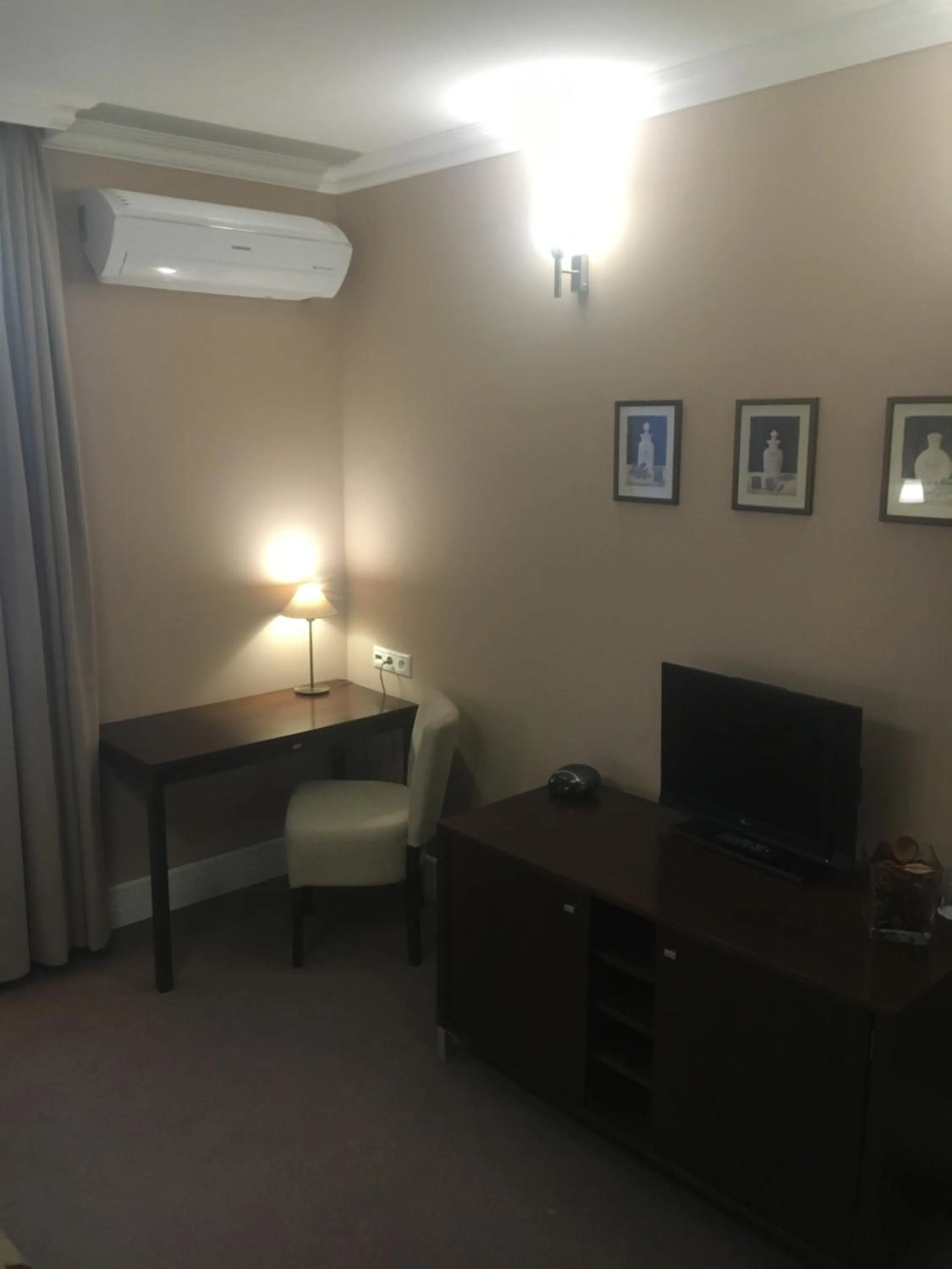 Decorative detail in Pension Eden