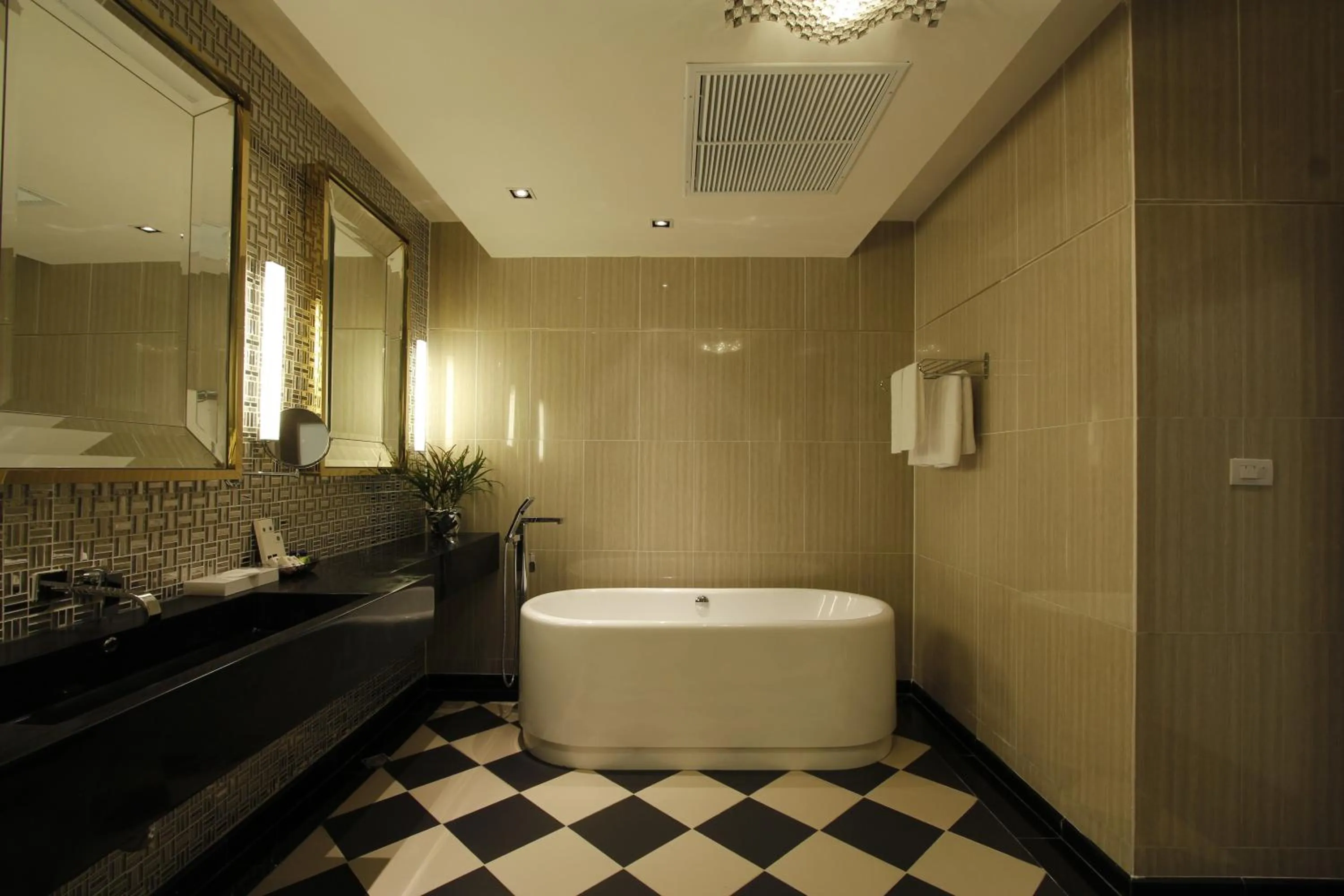 Bathroom in Royal Benja Hotel - Big Room Family-Friendly