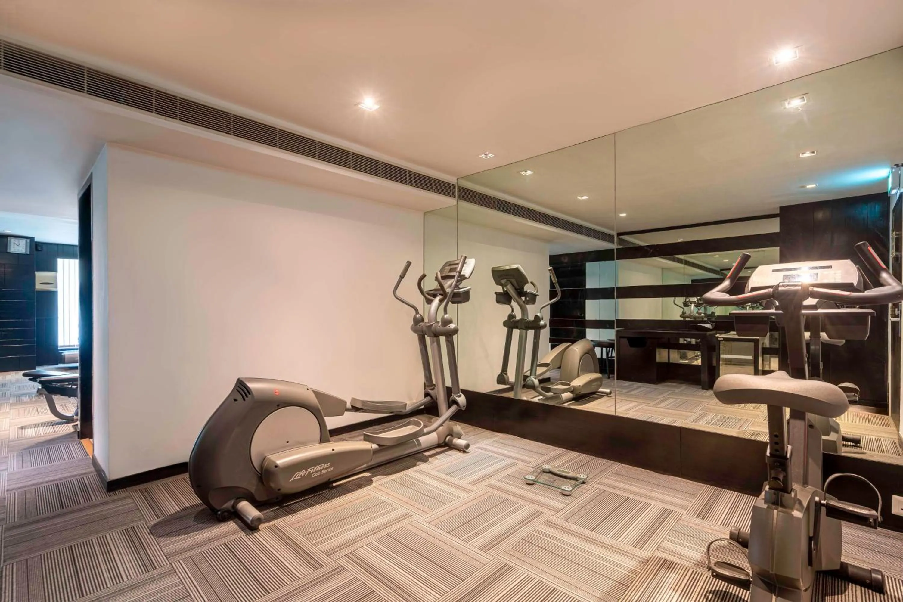 Fitness centre/facilities in Svelte Delhi, a member of Radisson Individuals