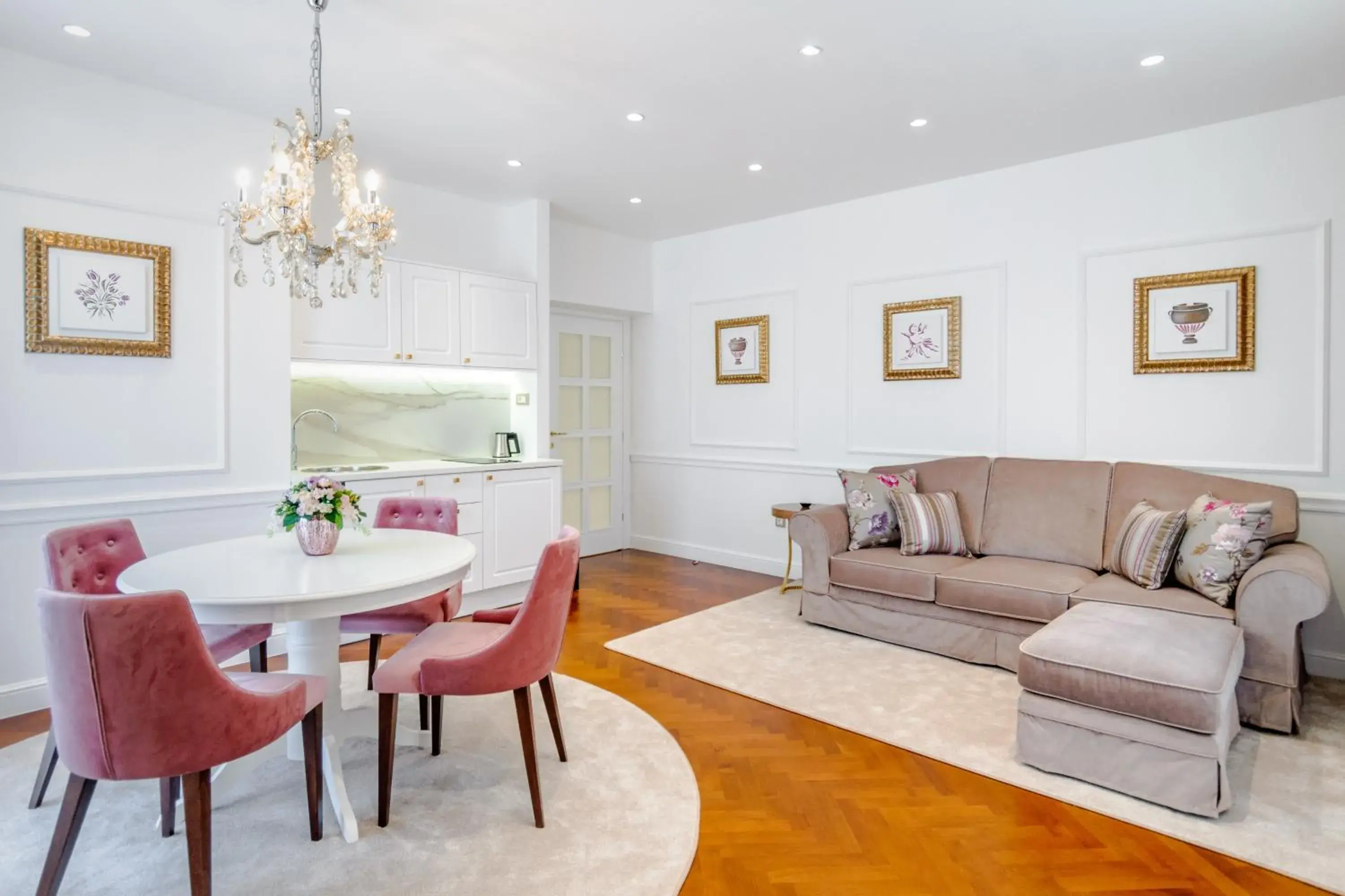 Ann Luxury Rooms Ann Luxury Rooms