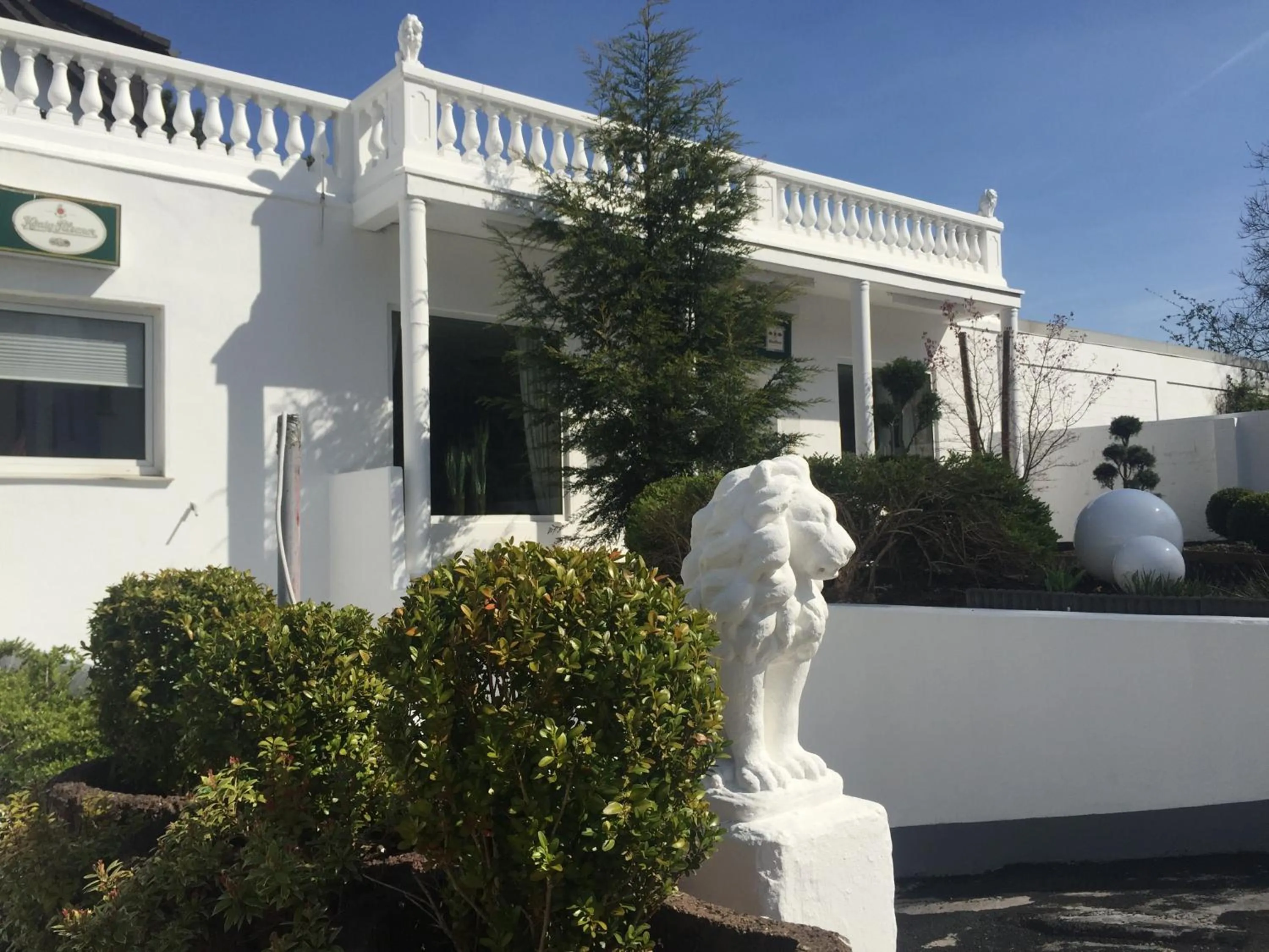 Facade/entrance in Hotel Ramor Garni
