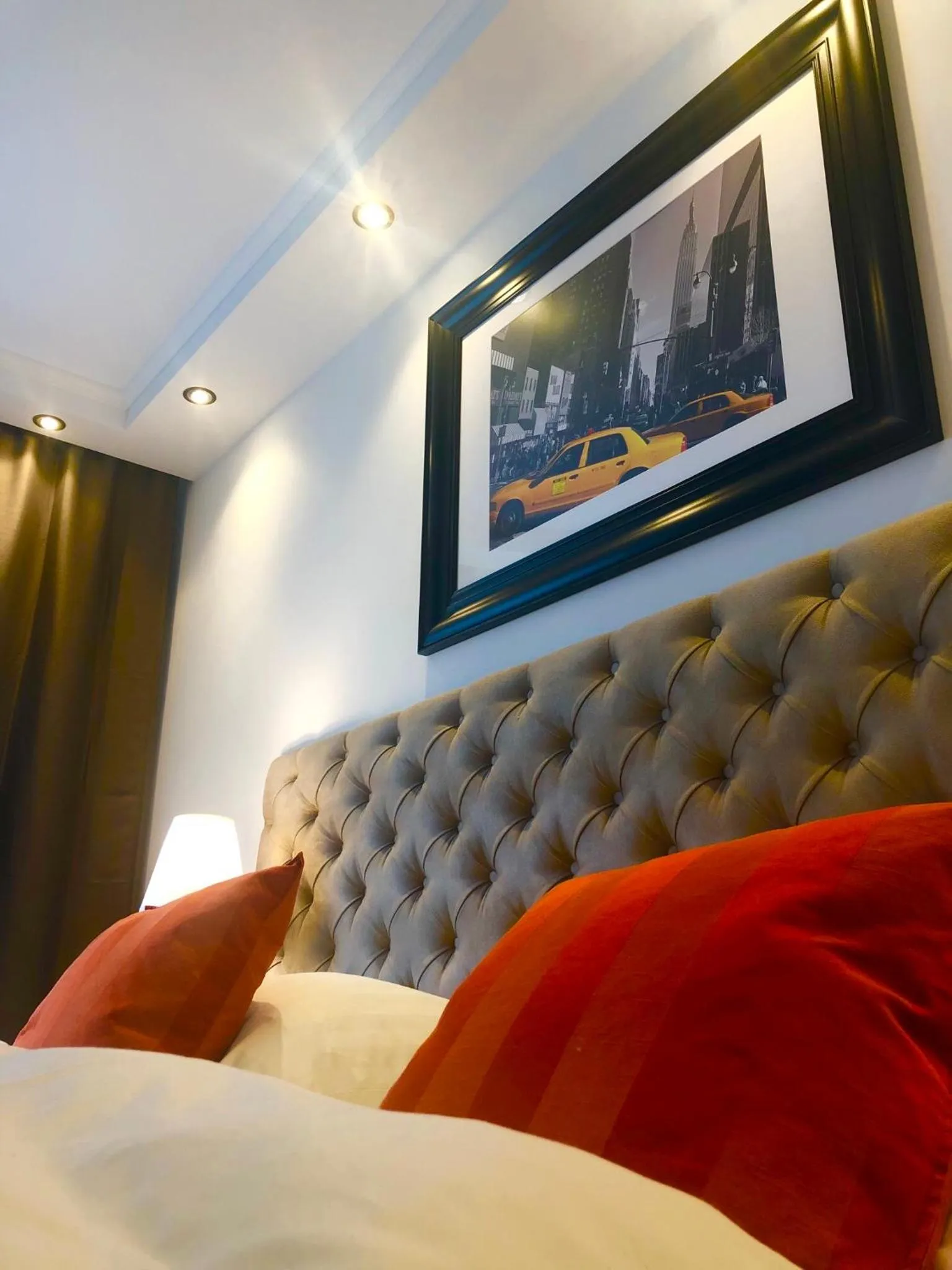 Photo of the whole room, Bed in Hotel Ramor Garni