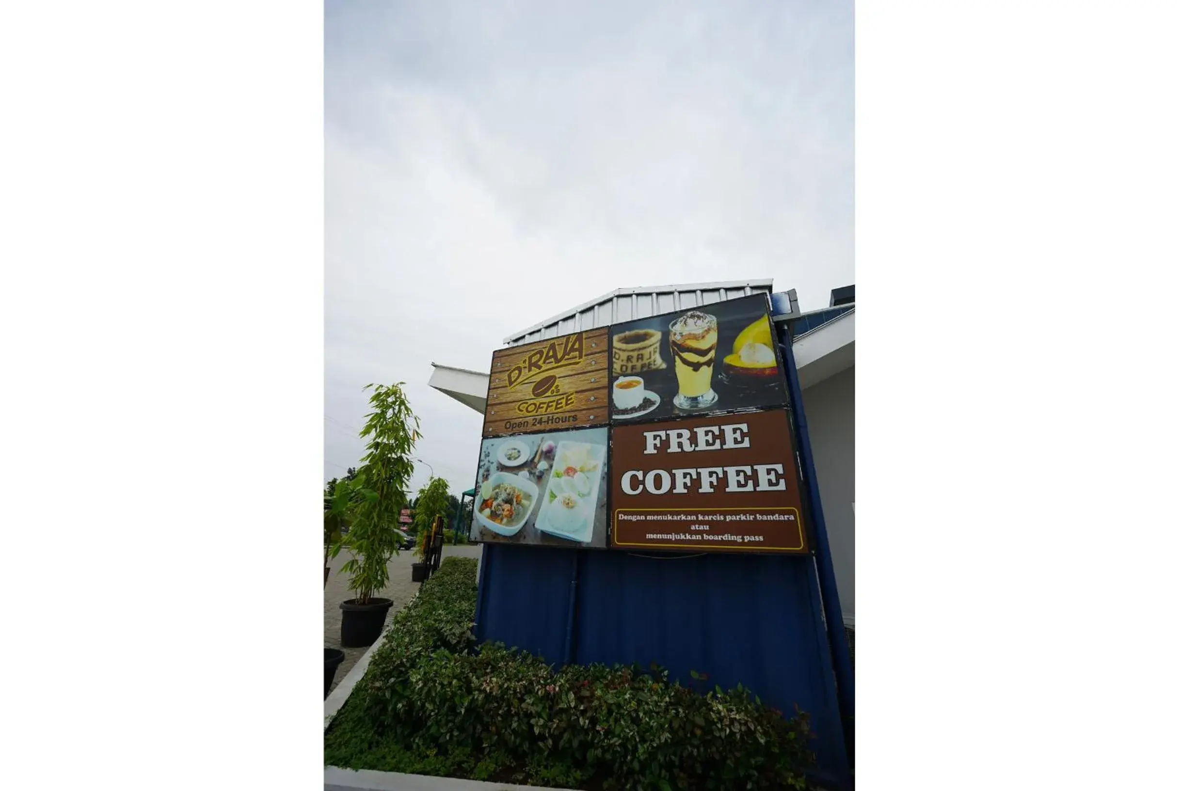 Restaurant/places to eat in My Studio Hotels Kualanamu Airport Medan Restaurant/places to eat in My Studio Hotels Kualanamu Airport Medan