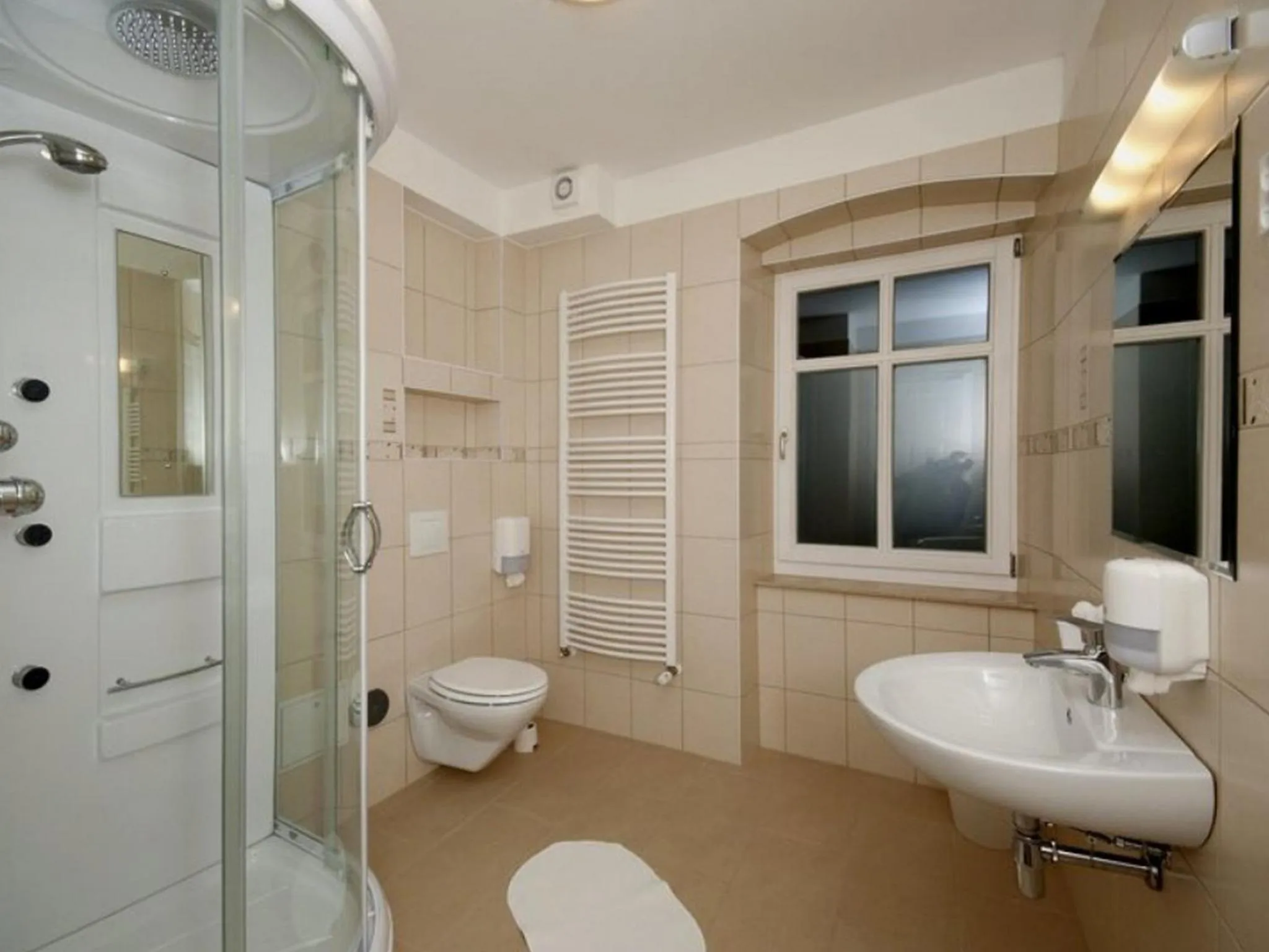 Bathroom in Hotel Villa Huber