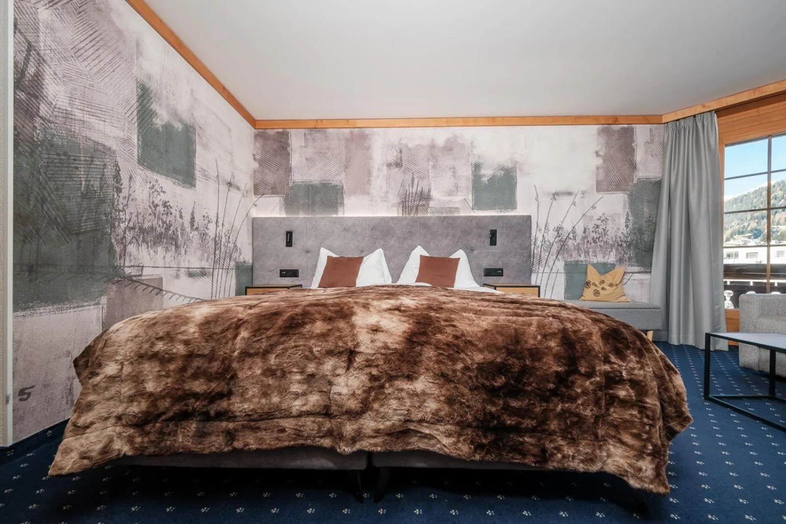 Bed in Hotel Bünda Davos