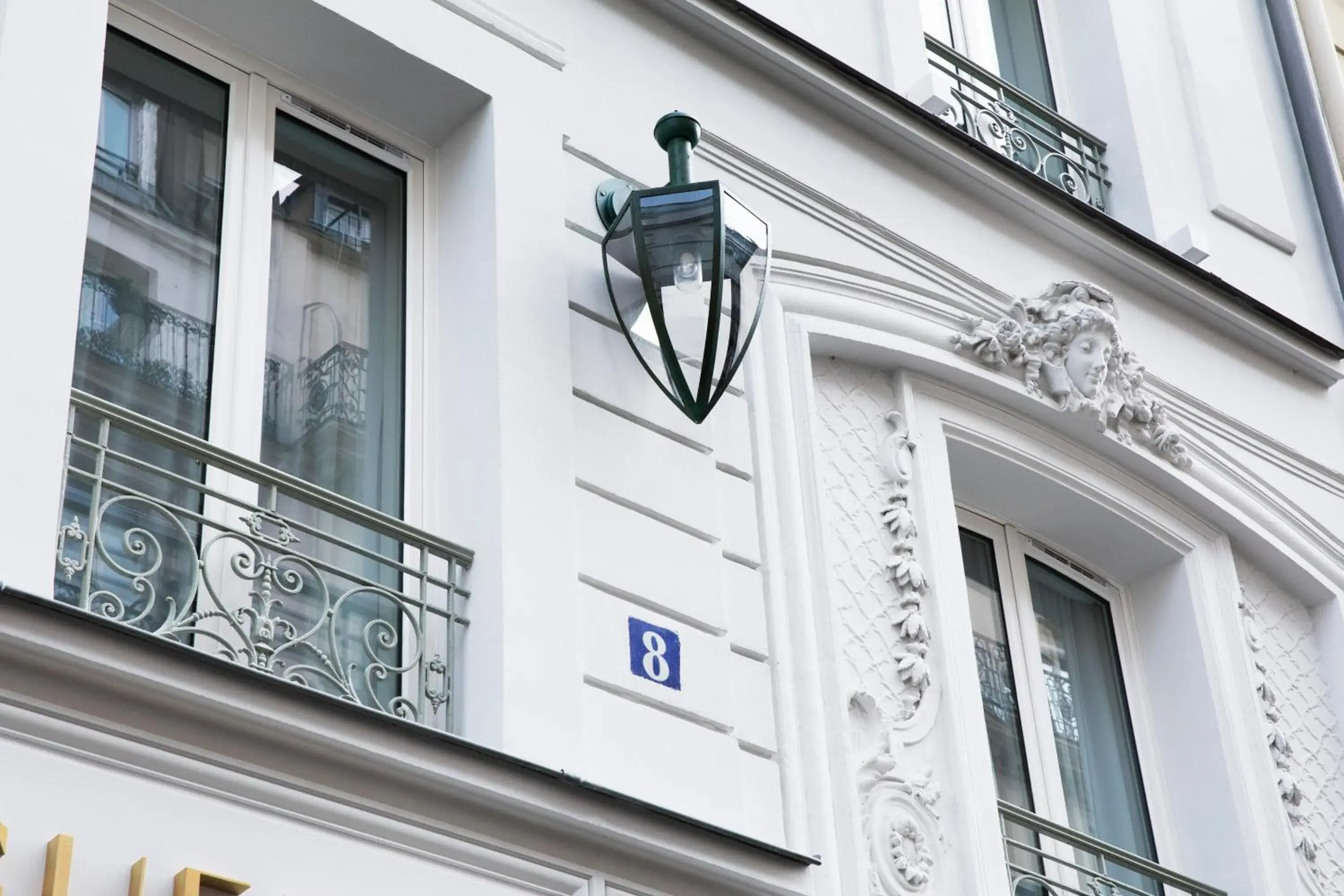 Facade/entrance in Maison Bréguet Facade/entrance in Maison Bréguet