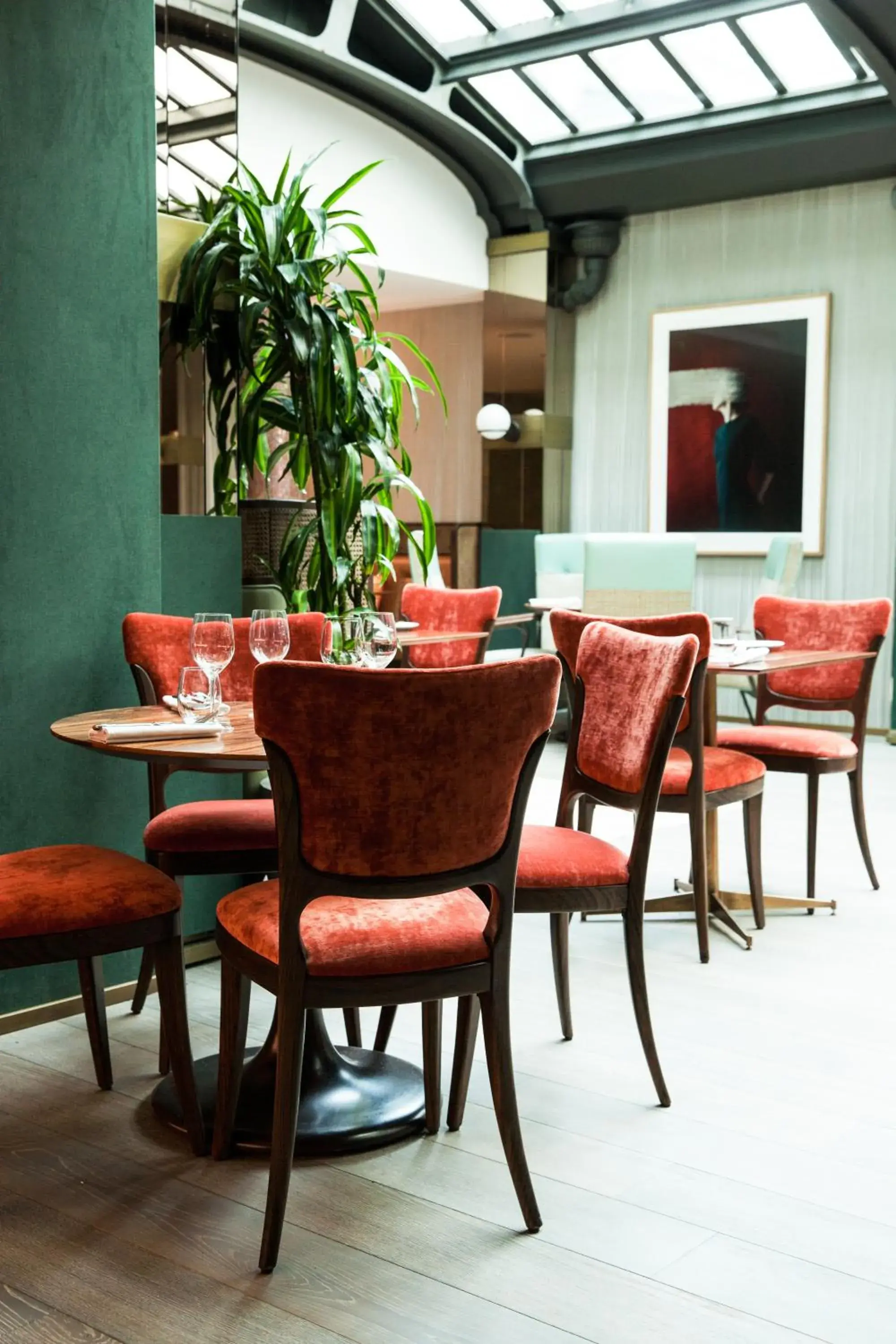 Restaurant/places to eat in Maison Bréguet Restaurant/places to eat in Maison Bréguet