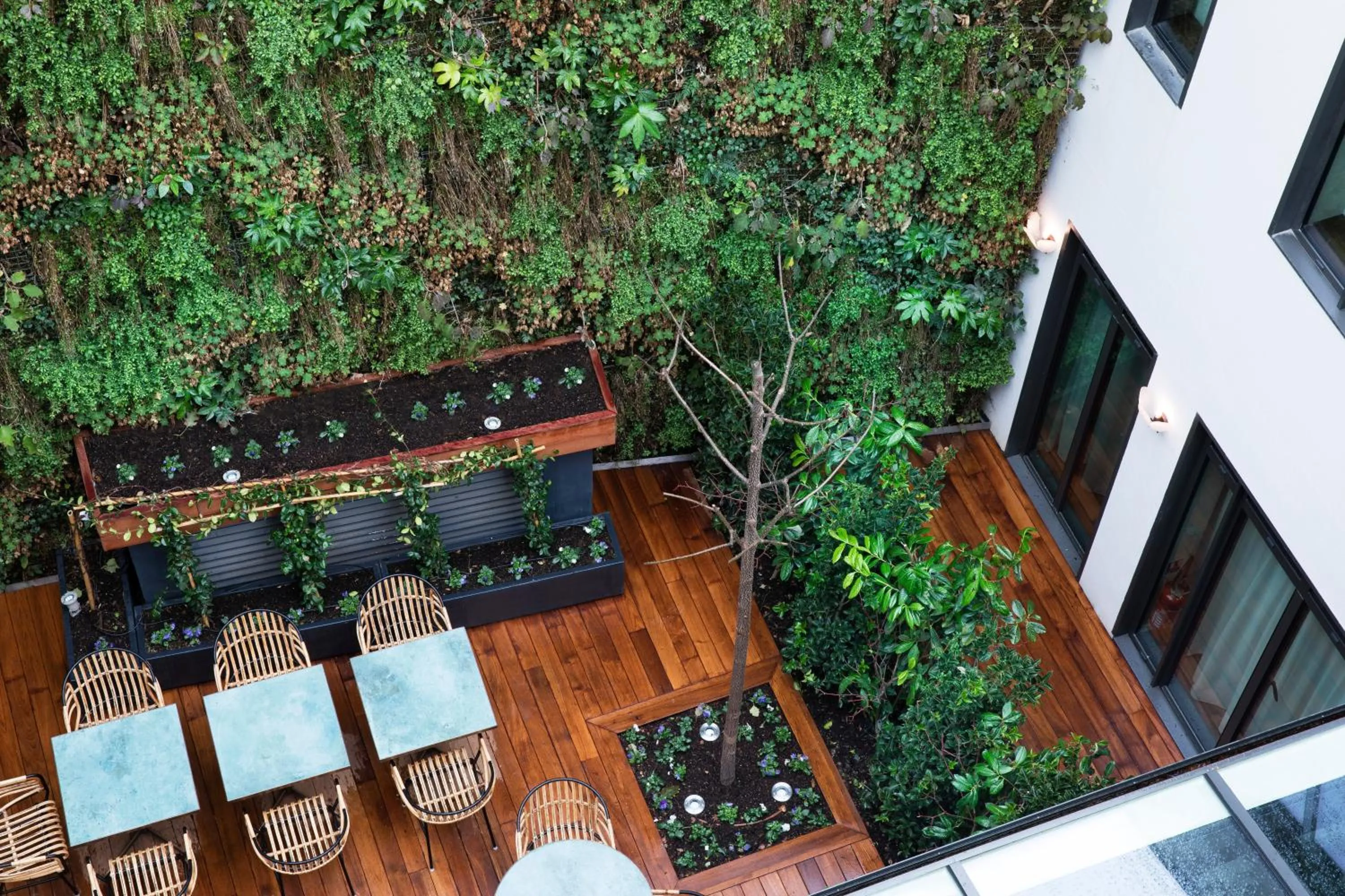 Balcony/Terrace in Maison Bréguet