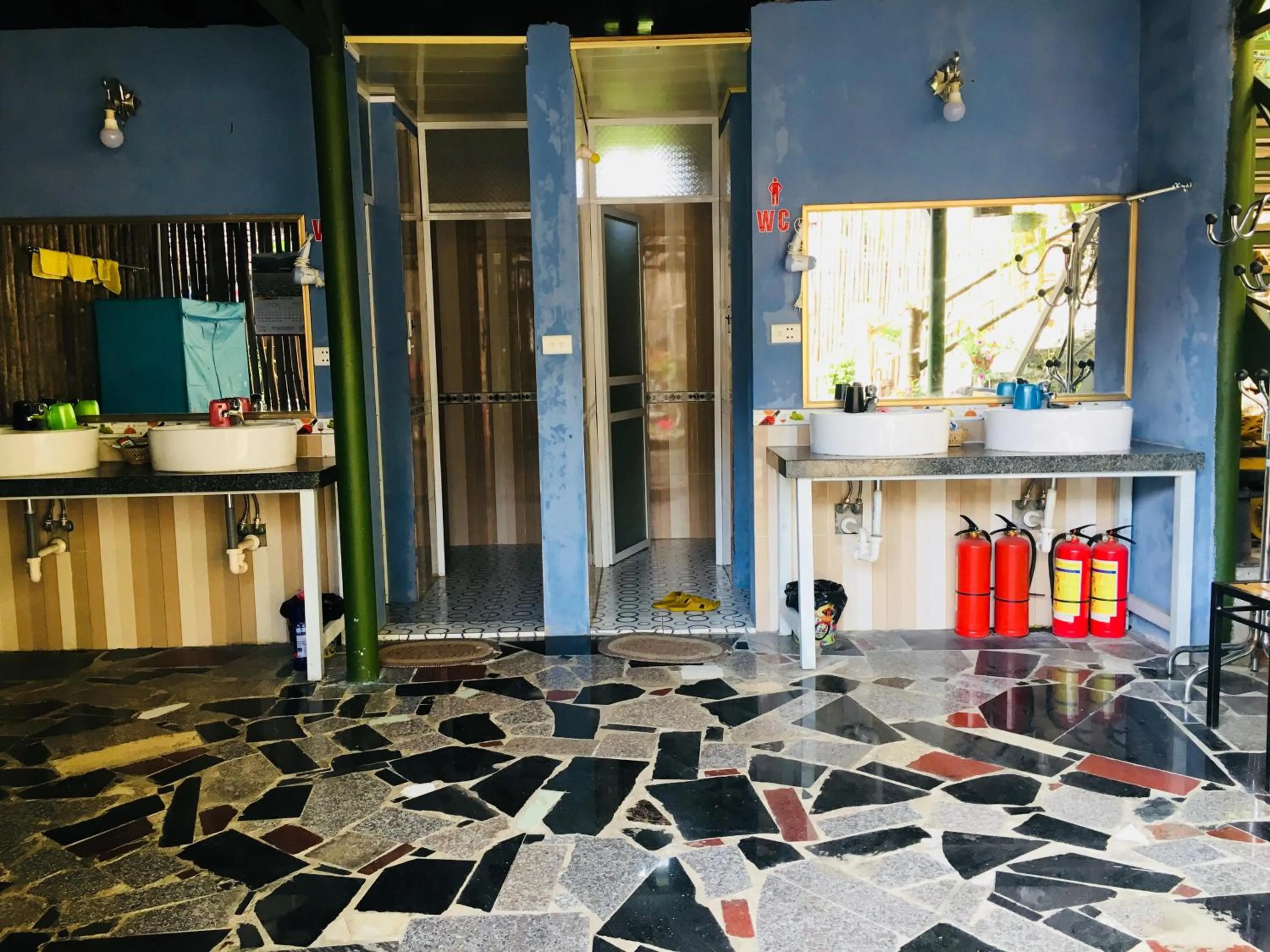 Shower in Green Hill Hostel & Tour