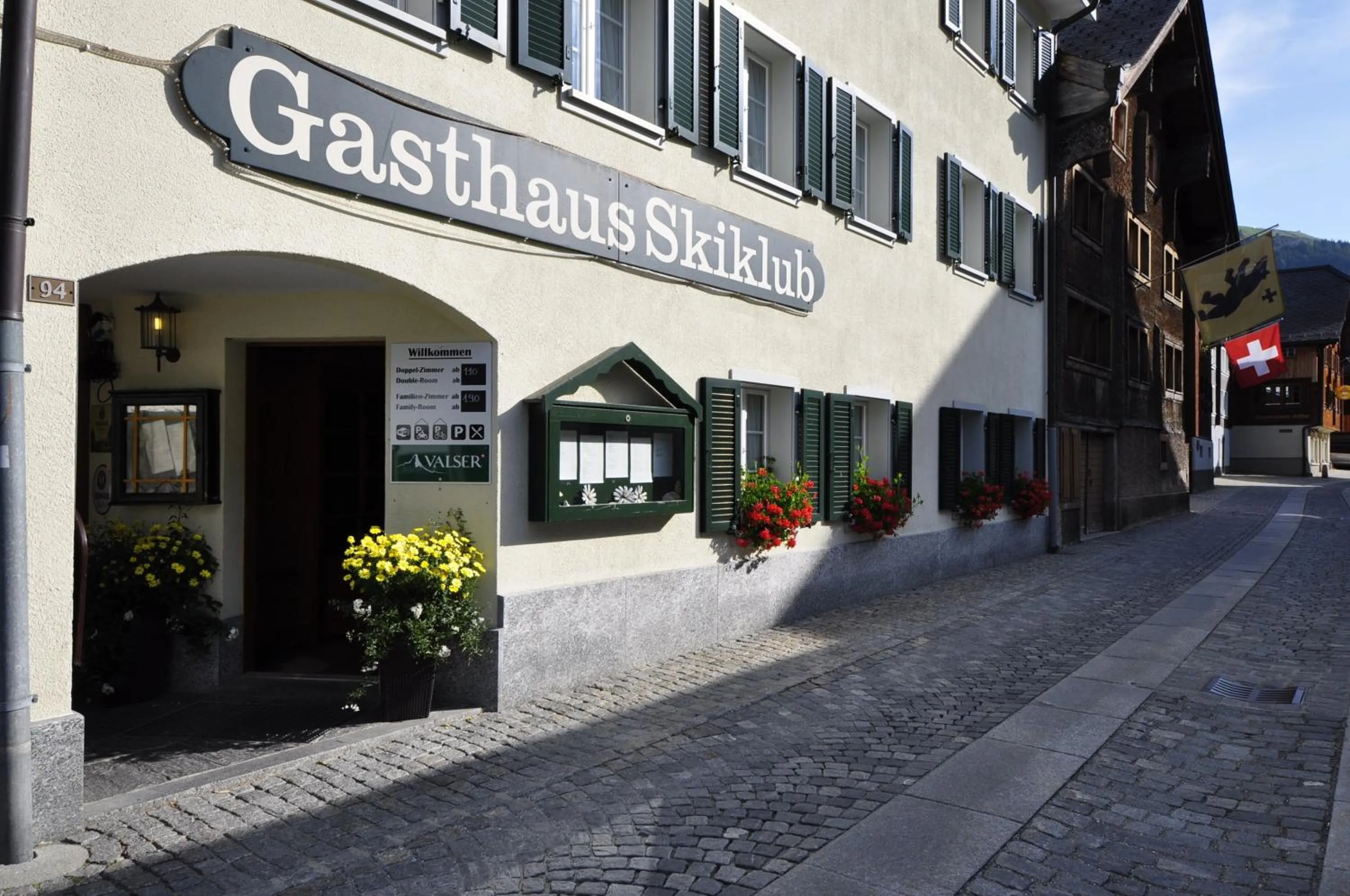 Facade/entrance in Gasthaus Skiklub