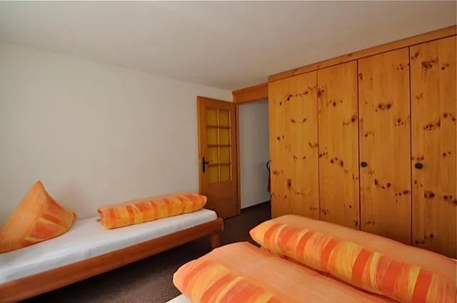 Photo of the whole room, Bed in Gasthaus Skiklub