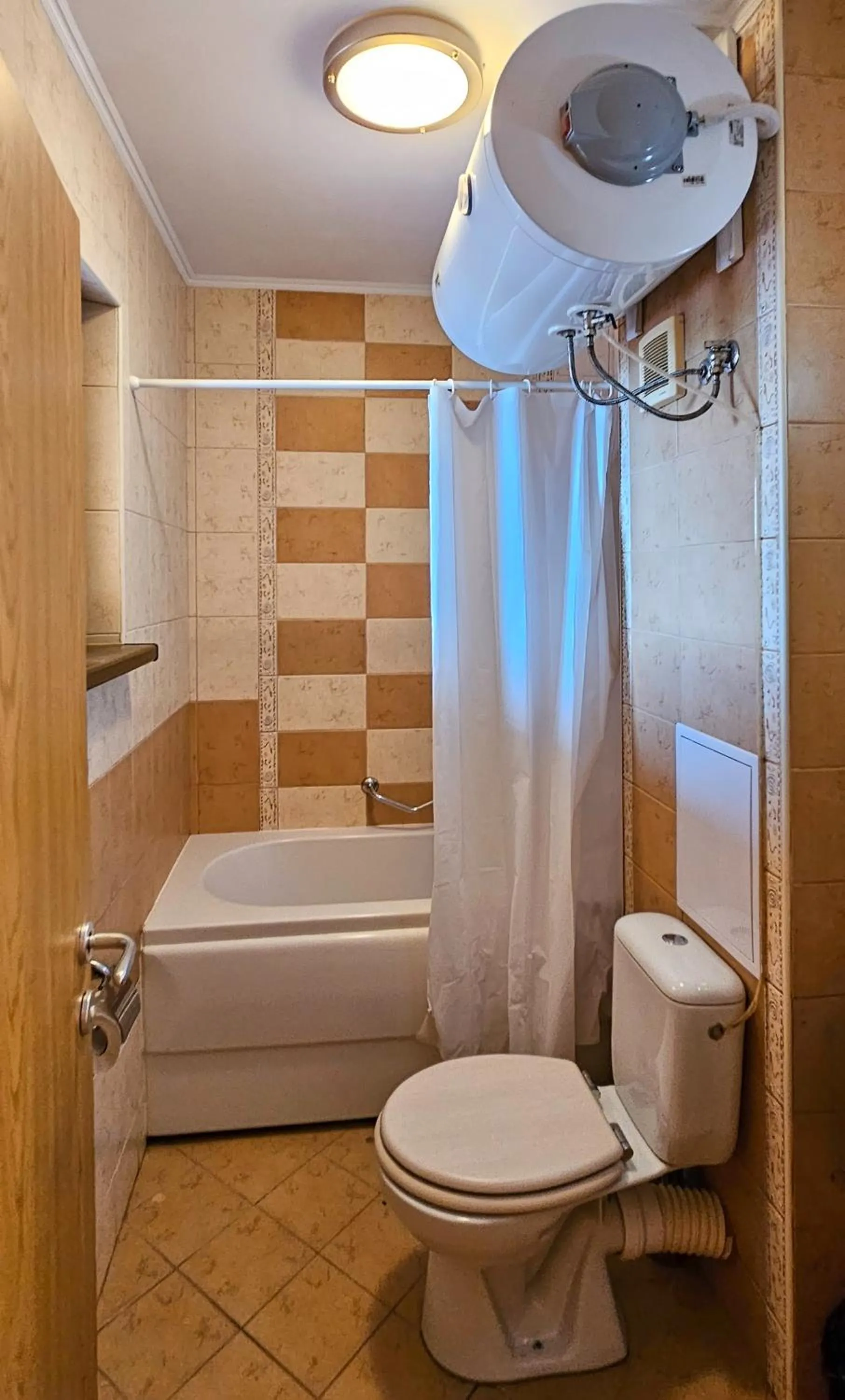 Toilet in Royal Sun Apartments