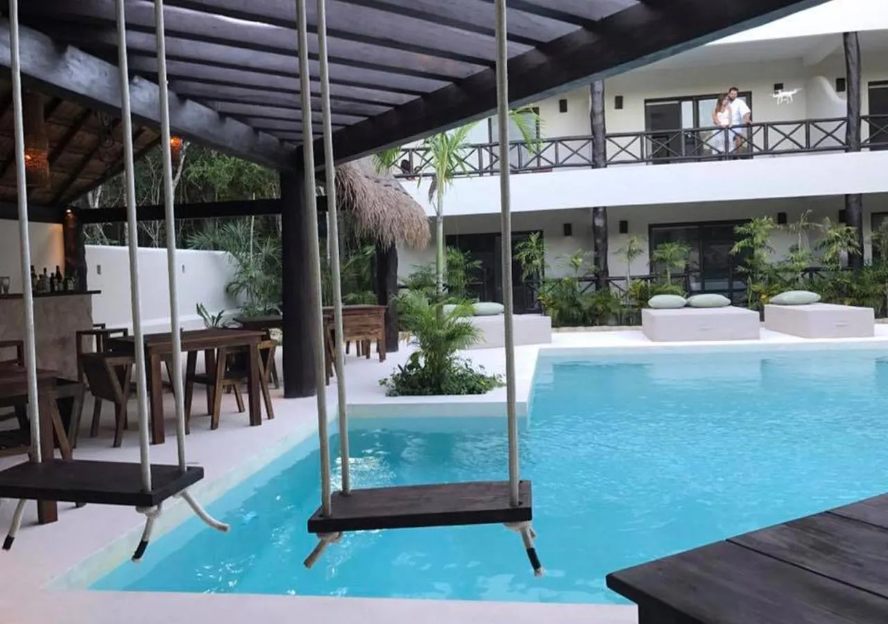 Pool view in Xcacel Dreams