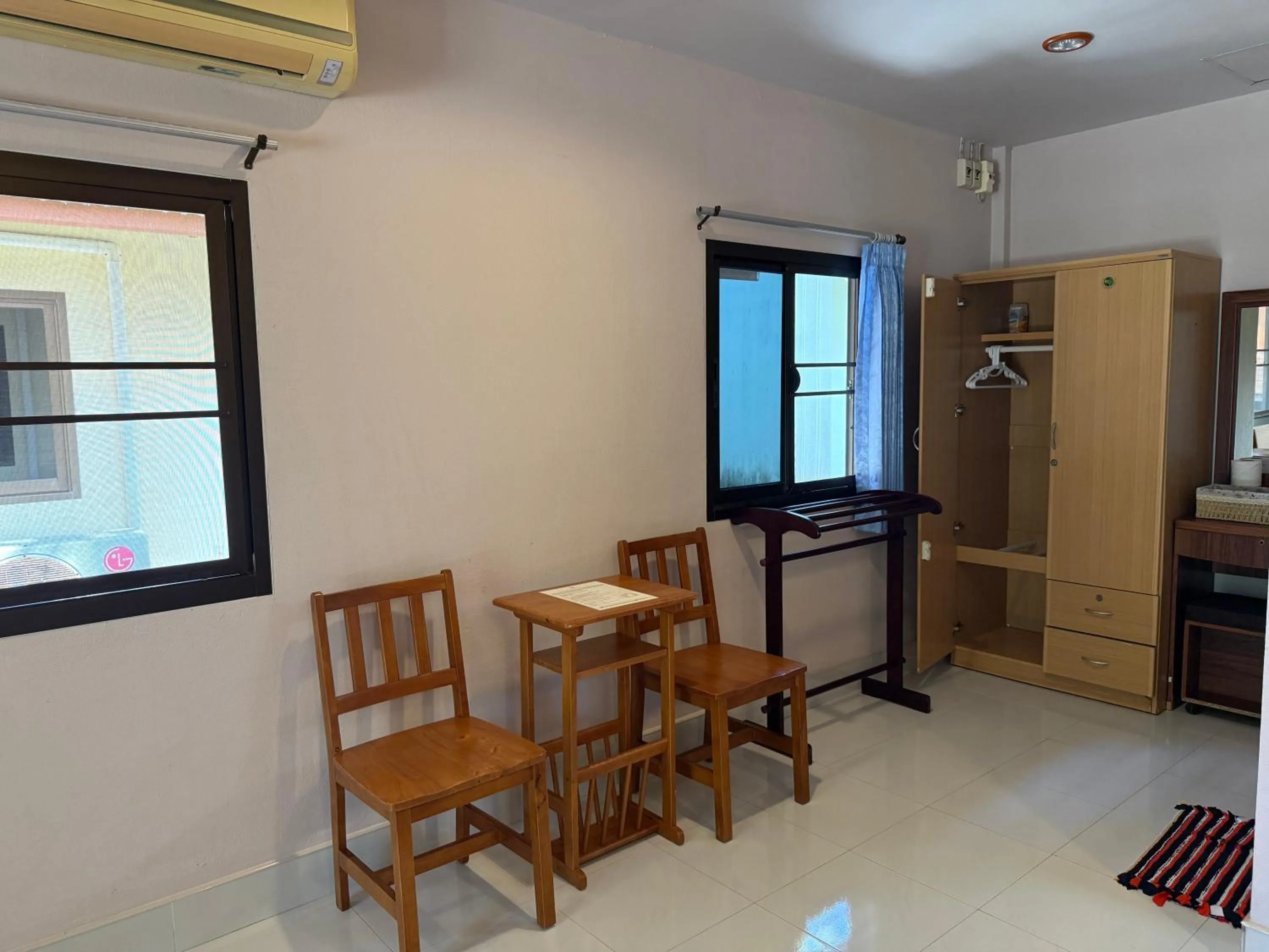 Seating area in Season Bungalow