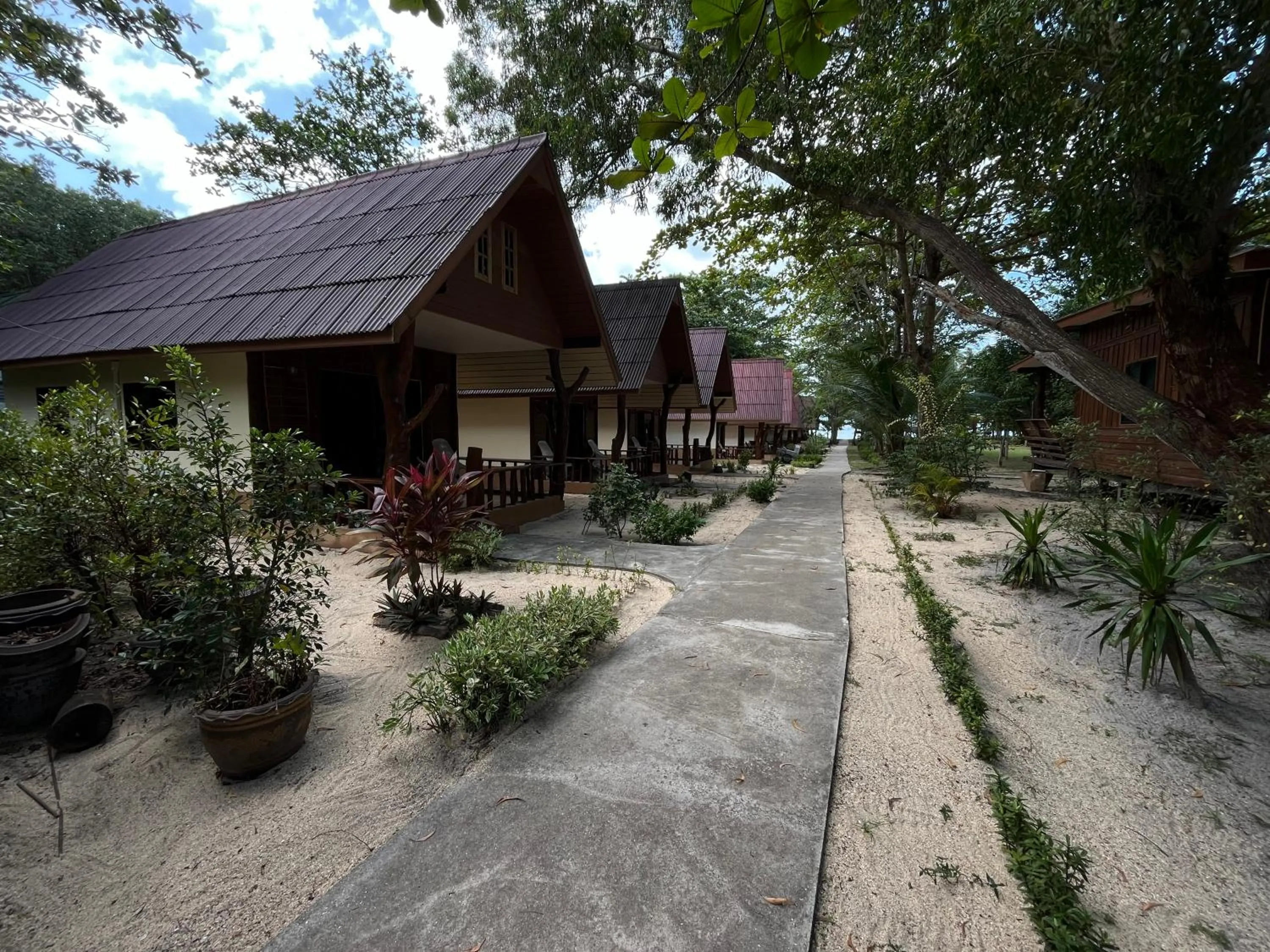 Property building in Season Bungalow