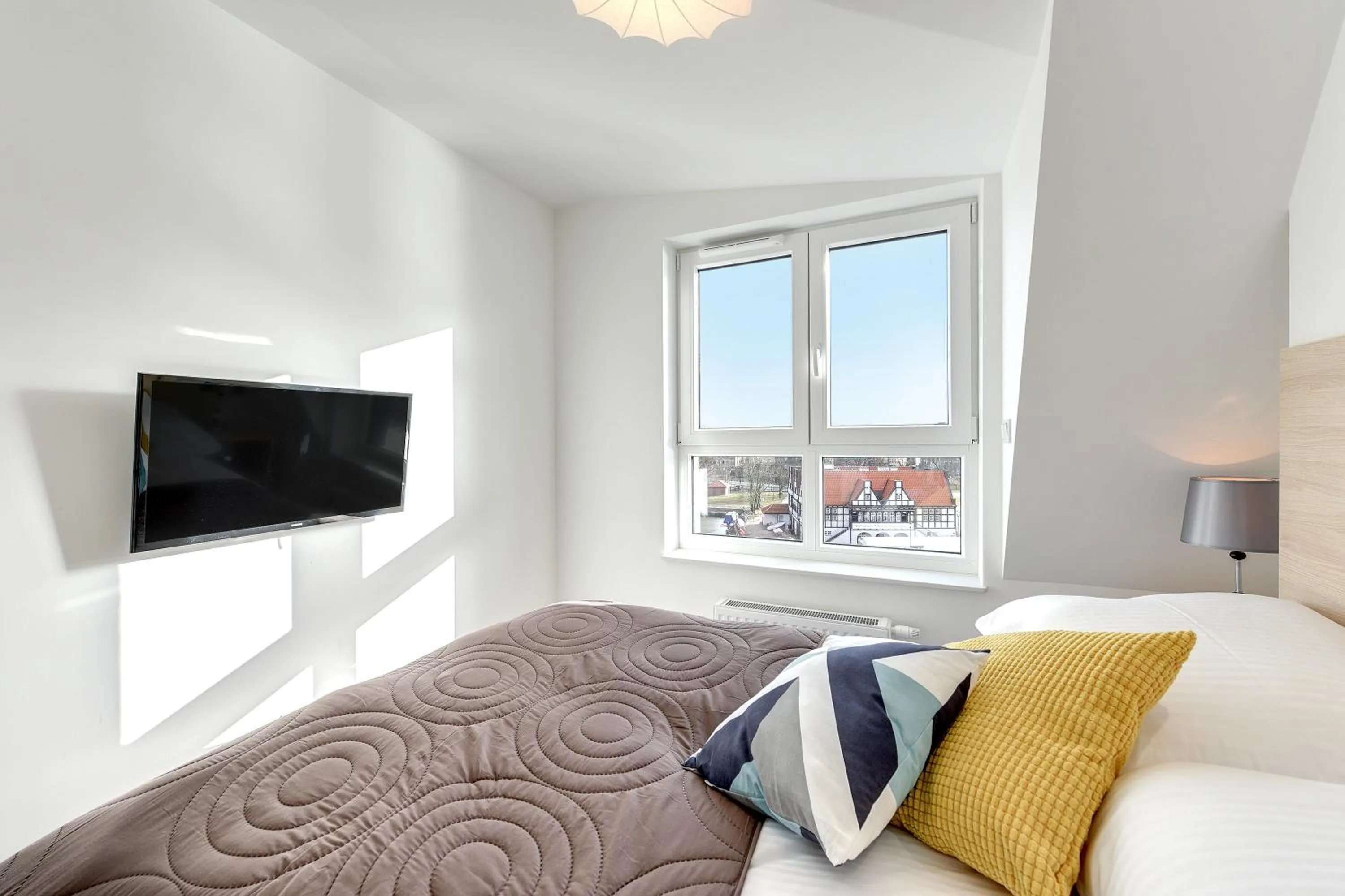 TV and multimedia, Bed in Chrobry Apartamenty Gdańsk Grodzka 10