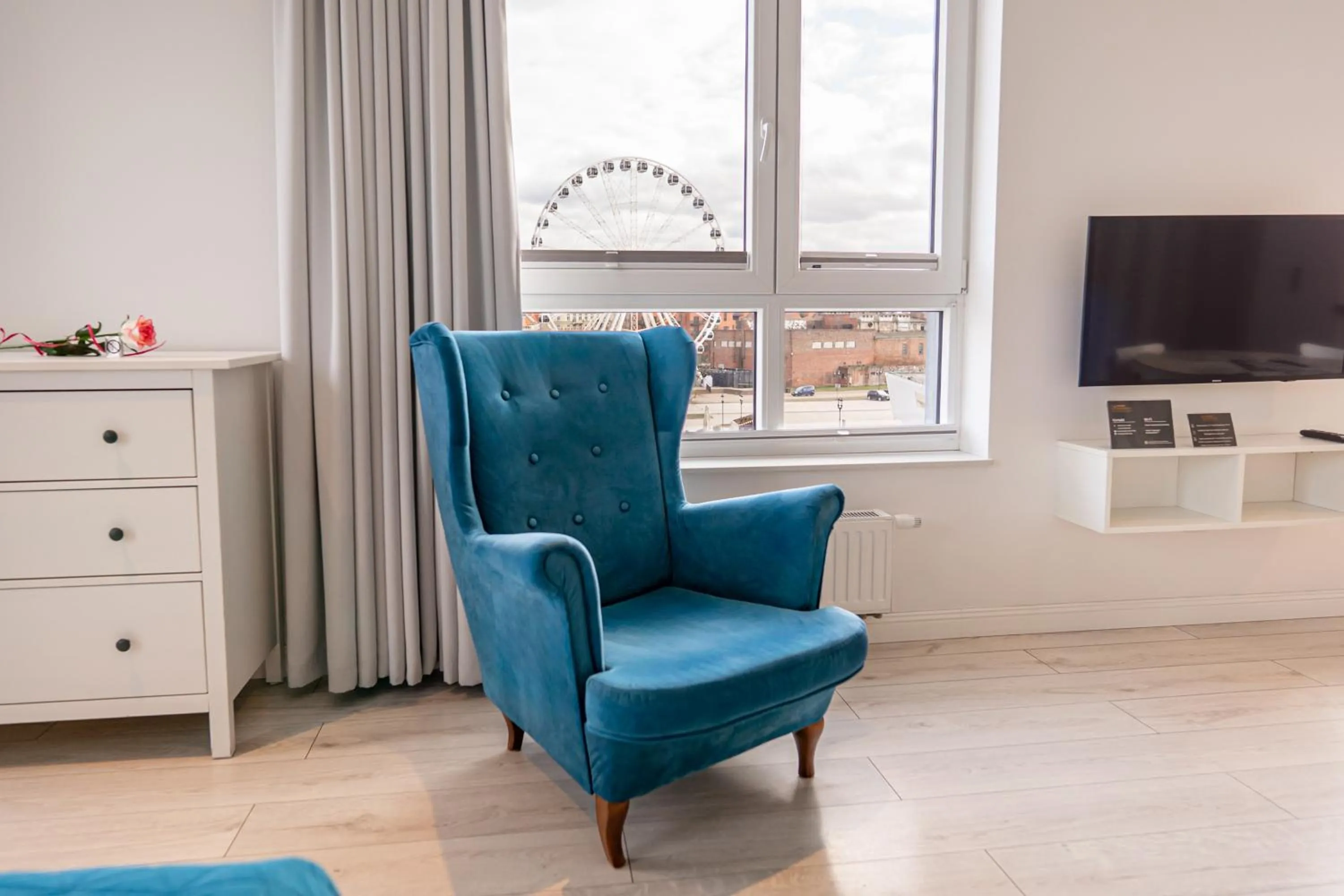 TV and multimedia in Chrobry Apartamenty Gdańsk Grodzka 10