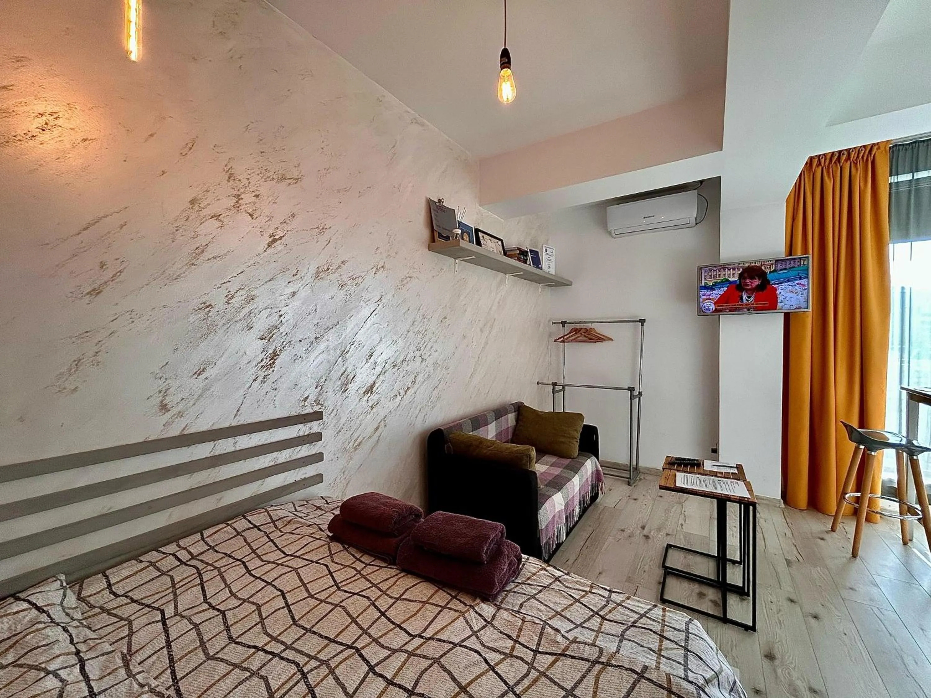 Bed in Teodoroiu nr. 5