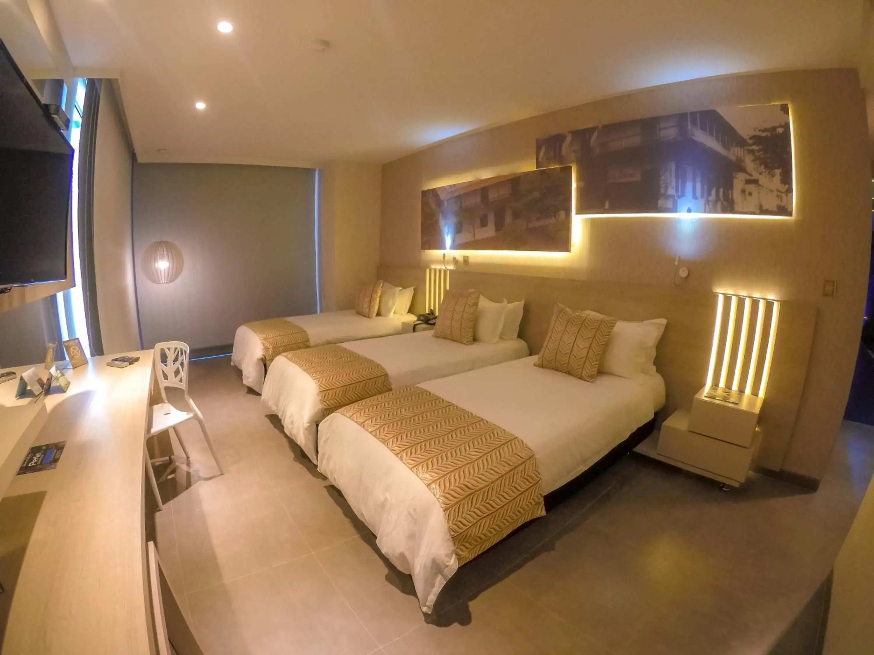 Bedroom, Bed in Hotel Perla Suite Santa Marta Bedroom, Bed in Hotel Perla Suite Santa Marta