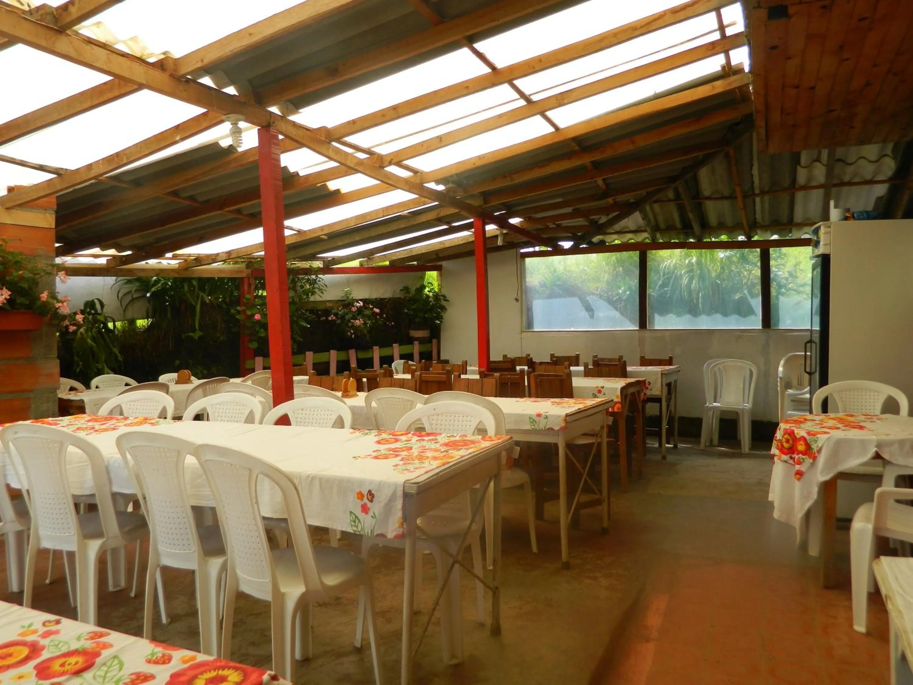 Restaurant/places to eat in Finca Hotel Nutabes