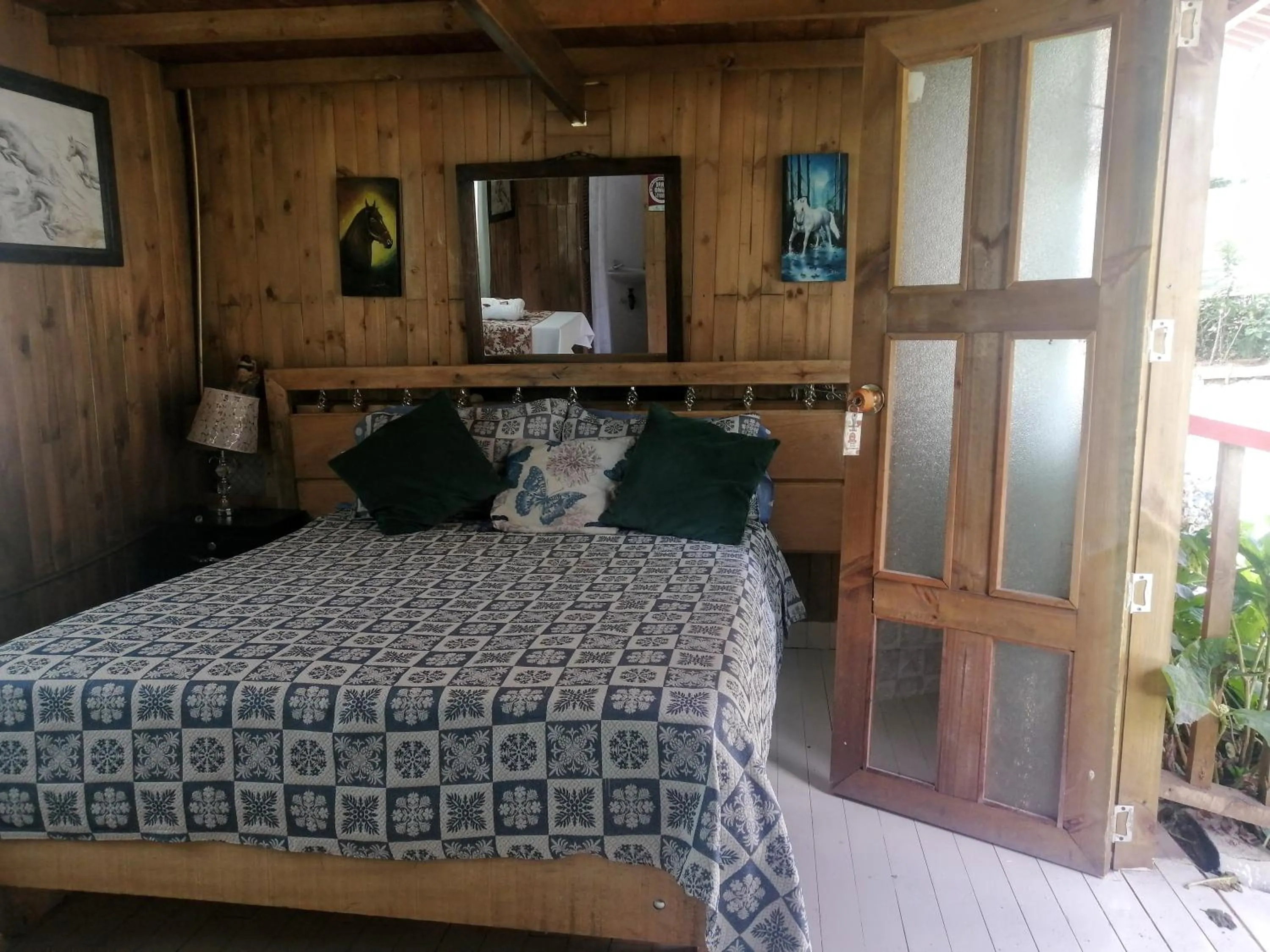 Bed in Finca Hotel Nutabes