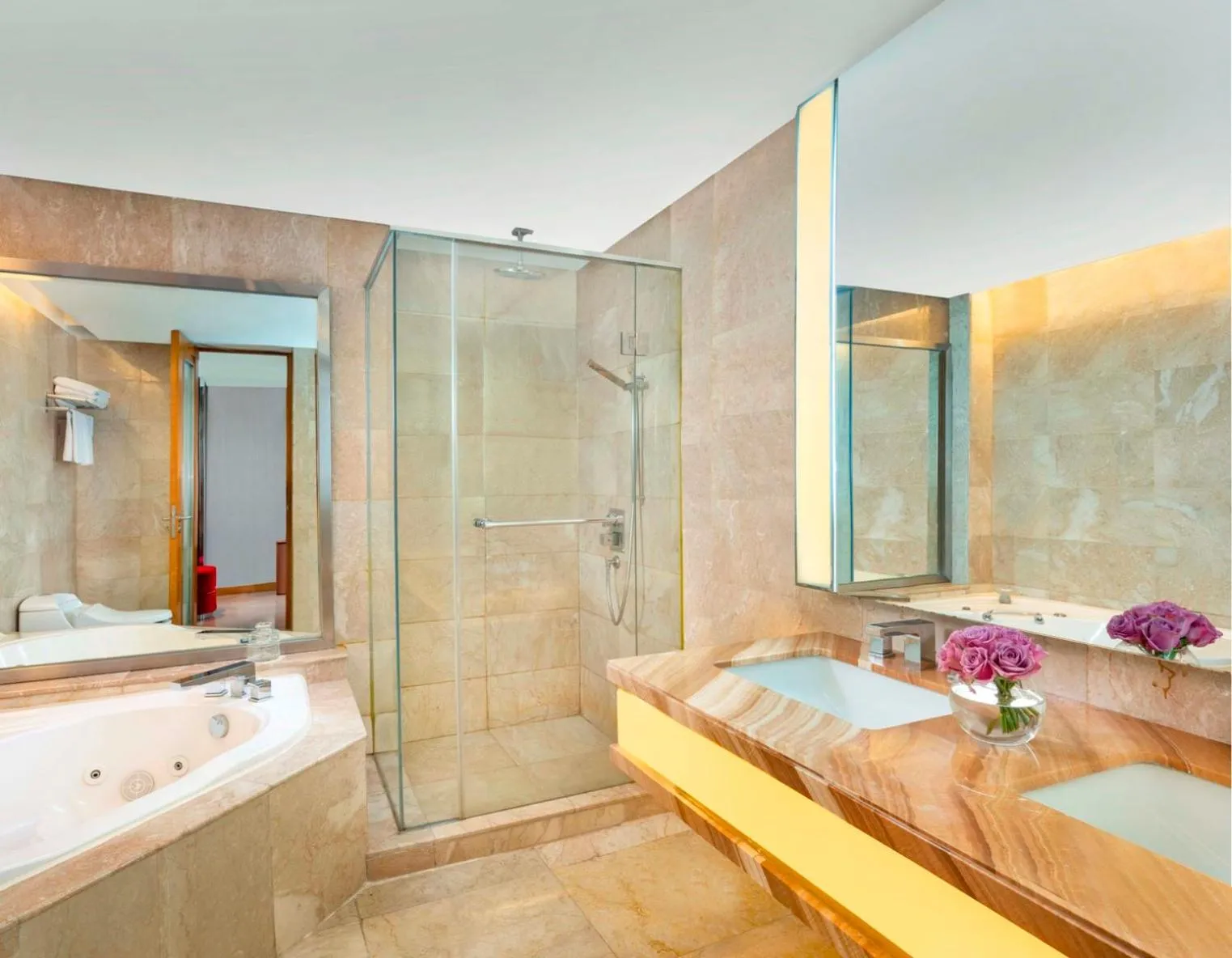 Toilet in Hotel Ciputra Jakarta managed by Swiss-Belhotel International