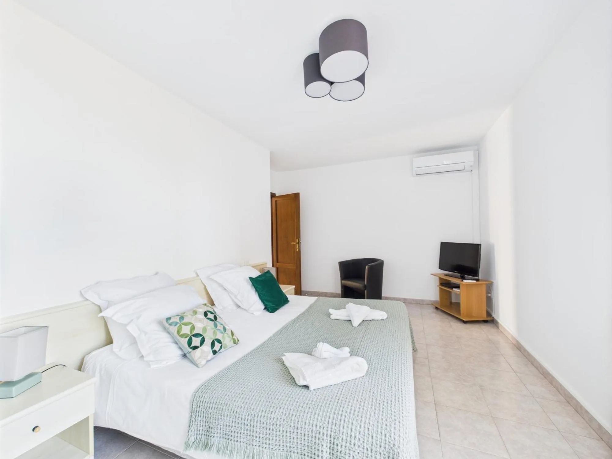 Bedroom, Bed in Résidence Aigue Marine