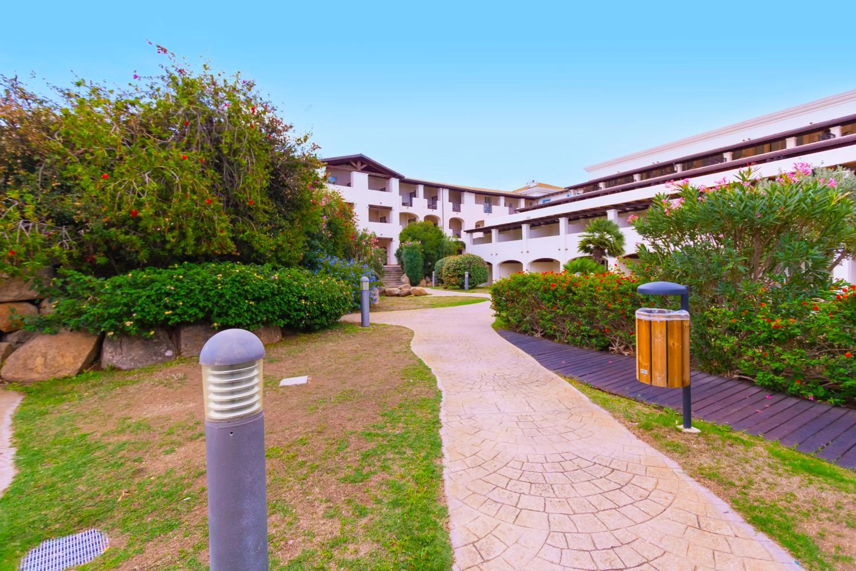 Garden in Cala Della Torre Resort