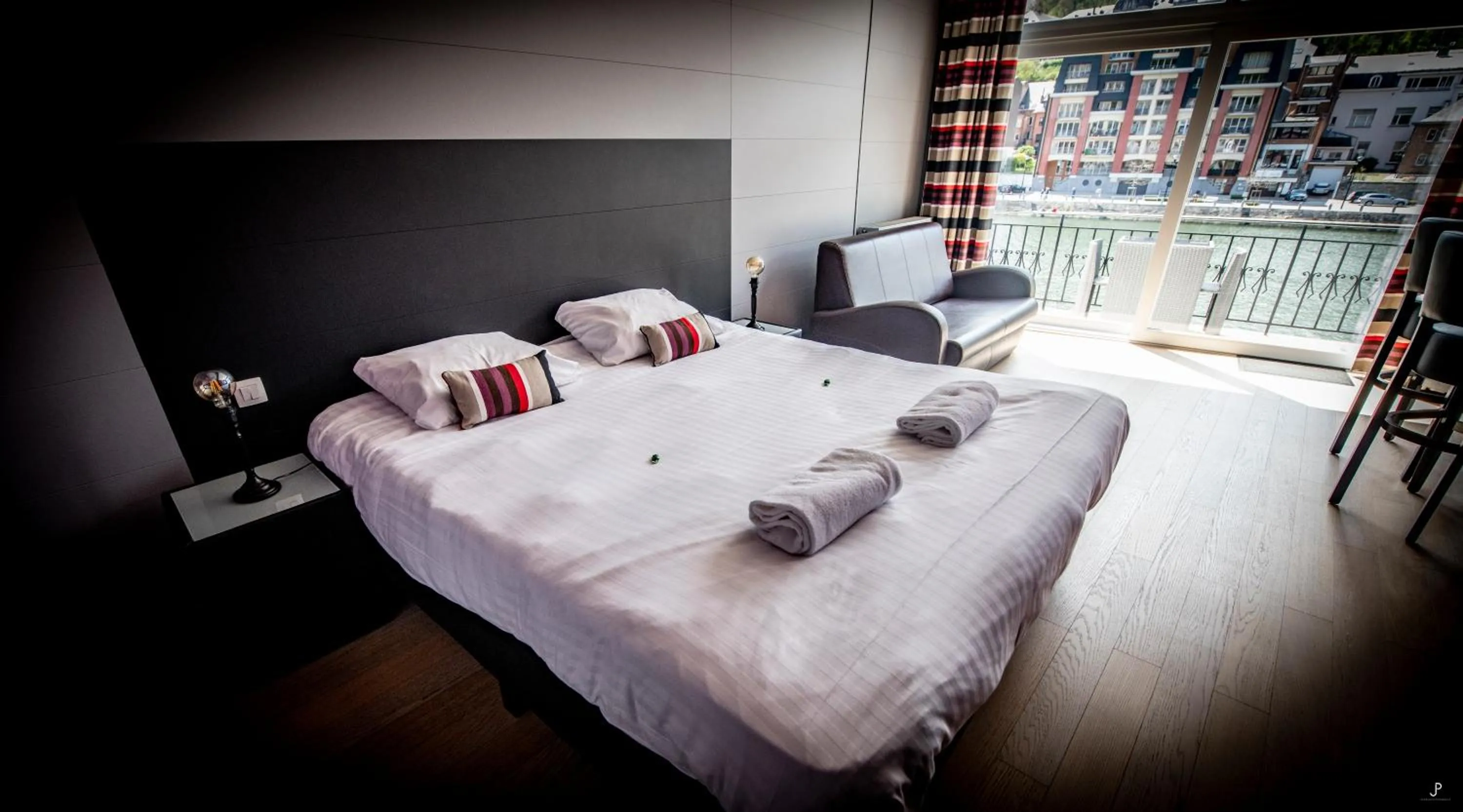 Bed in L'Inattendu "sur la croisette" Dinant centre