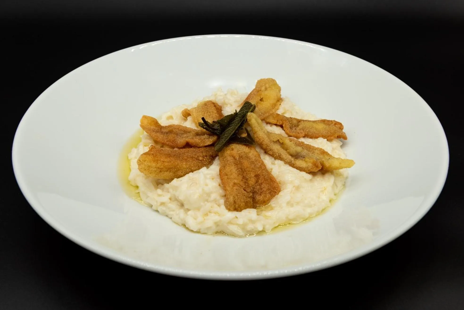 Food and drinks in Hotel Lumin