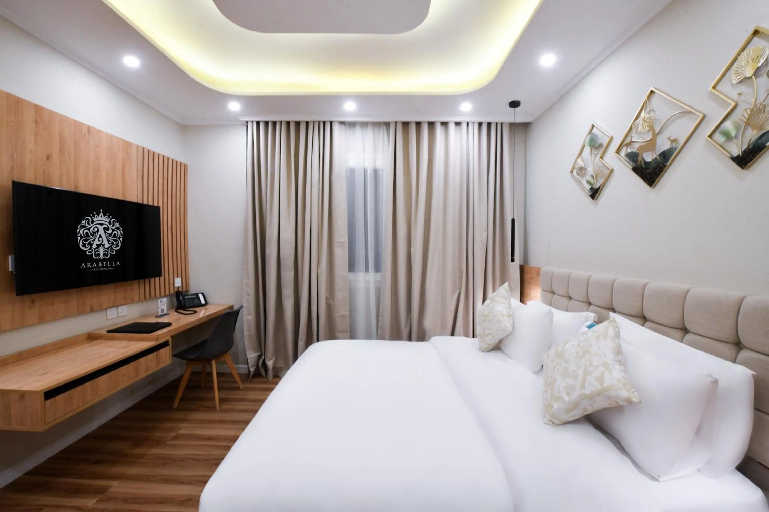 Bed in Arabella Residence