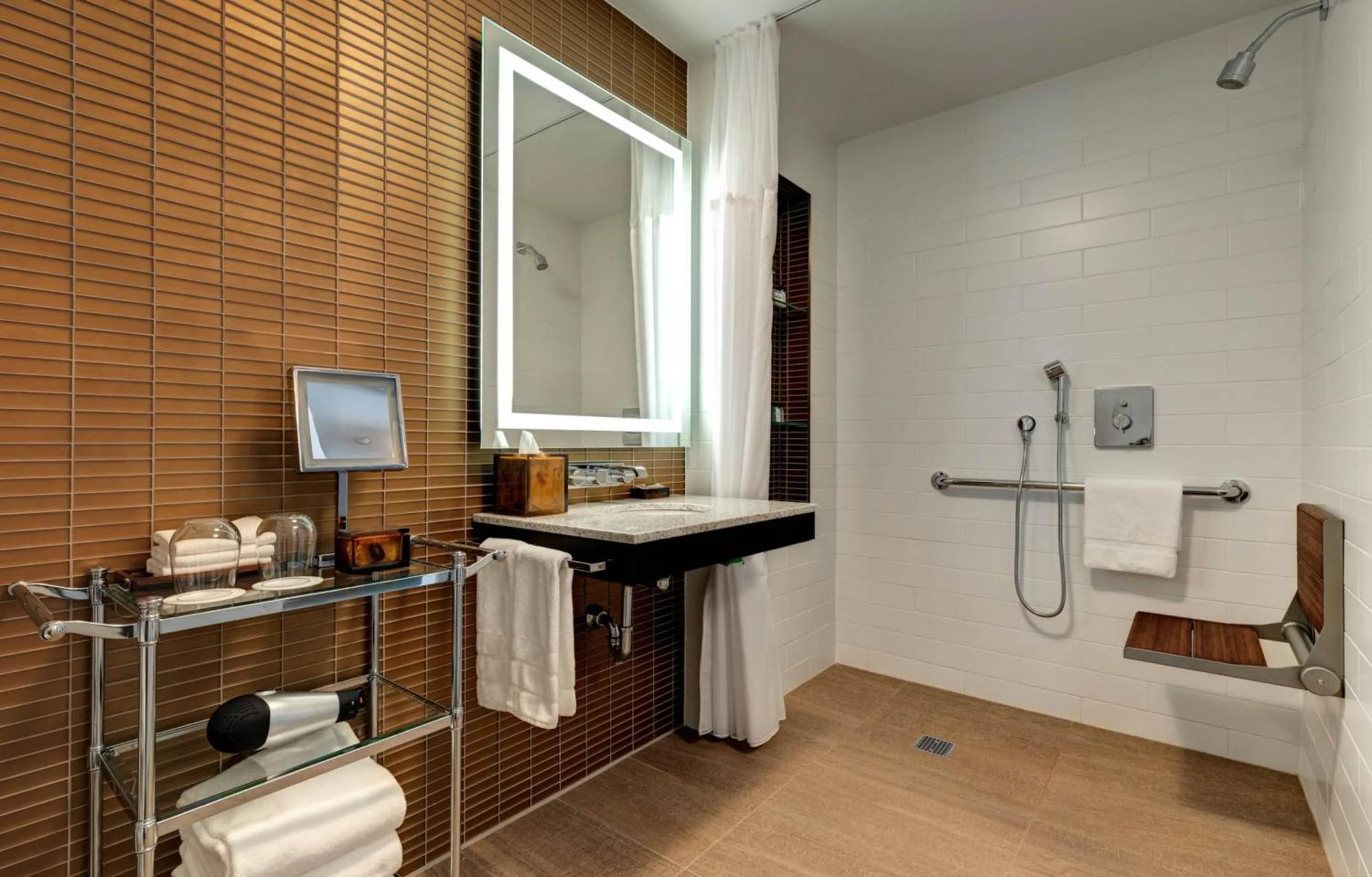 Bathroom in Hotel X Toronto, a Destination by Hyatt Hotel