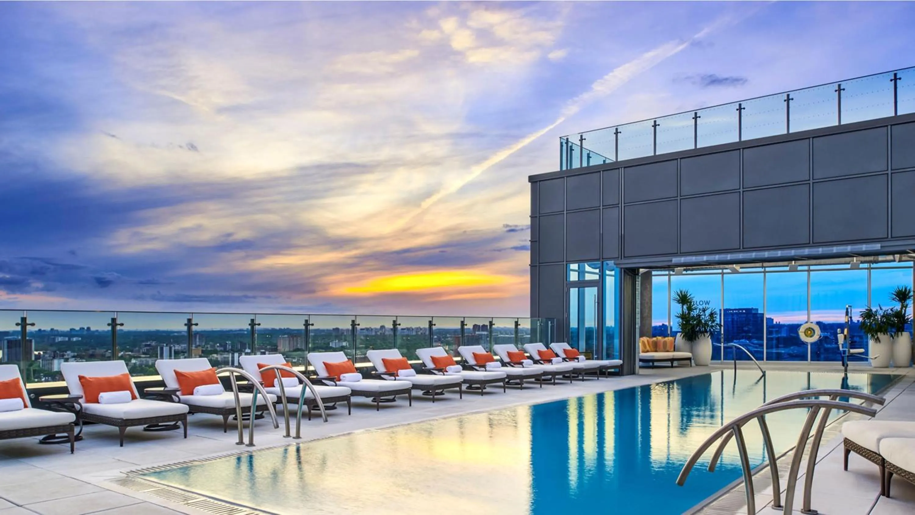 Swimming pool in Hotel X Toronto, a Destination by Hyatt Hotel