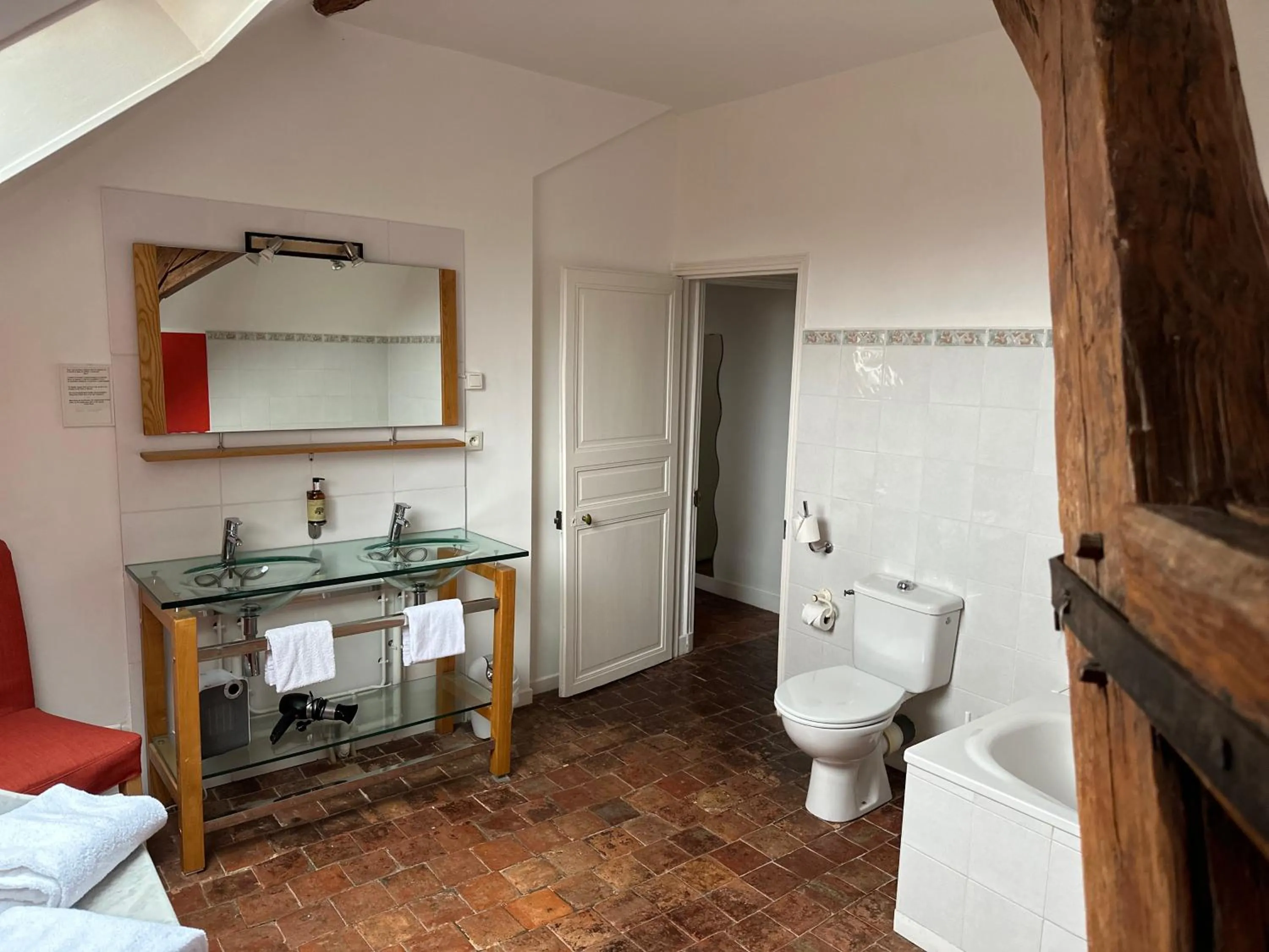 Comfort Room in Hôtel les Grands Chênes