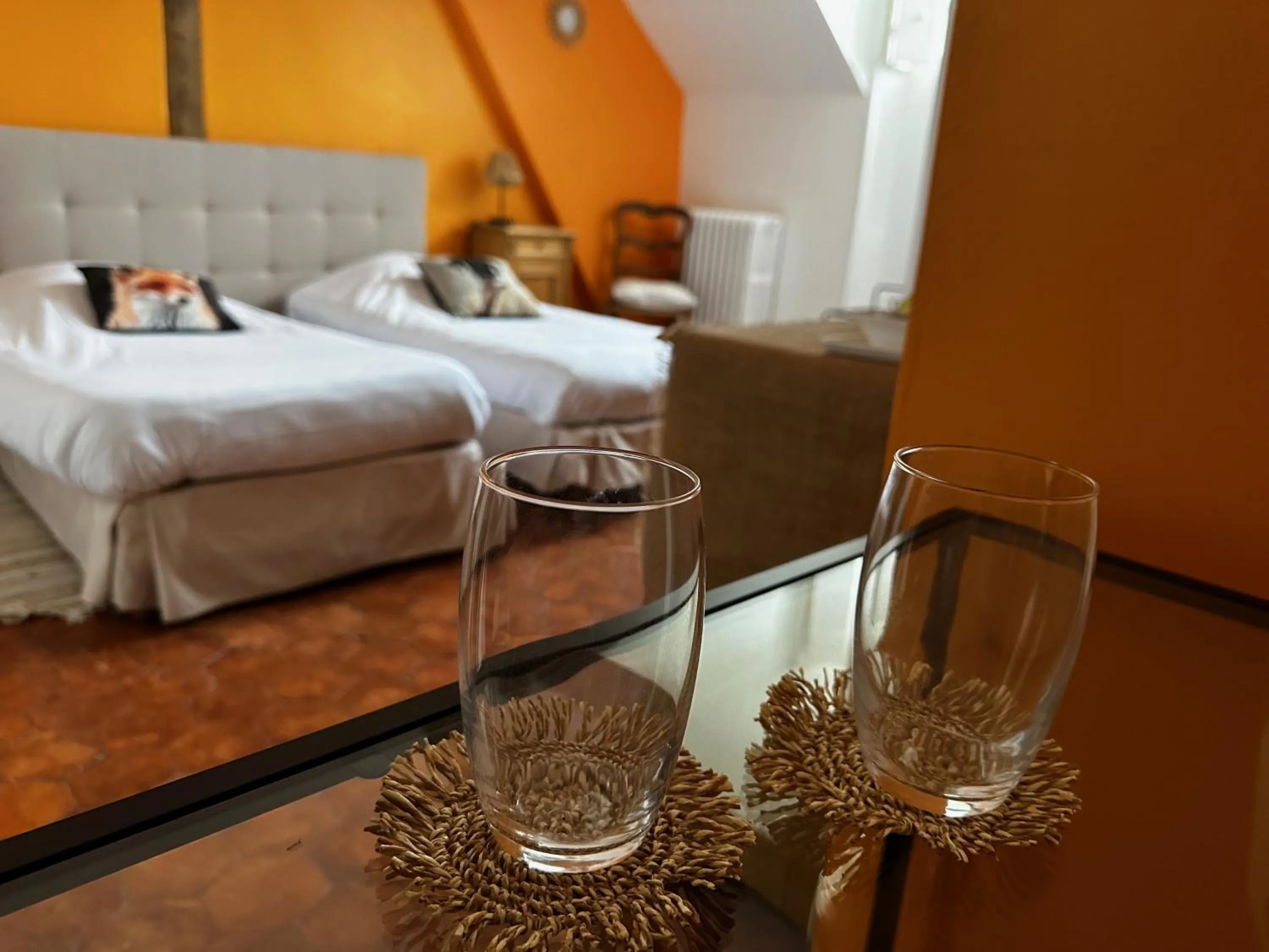 Twin Room in Hôtel les Grands Chênes