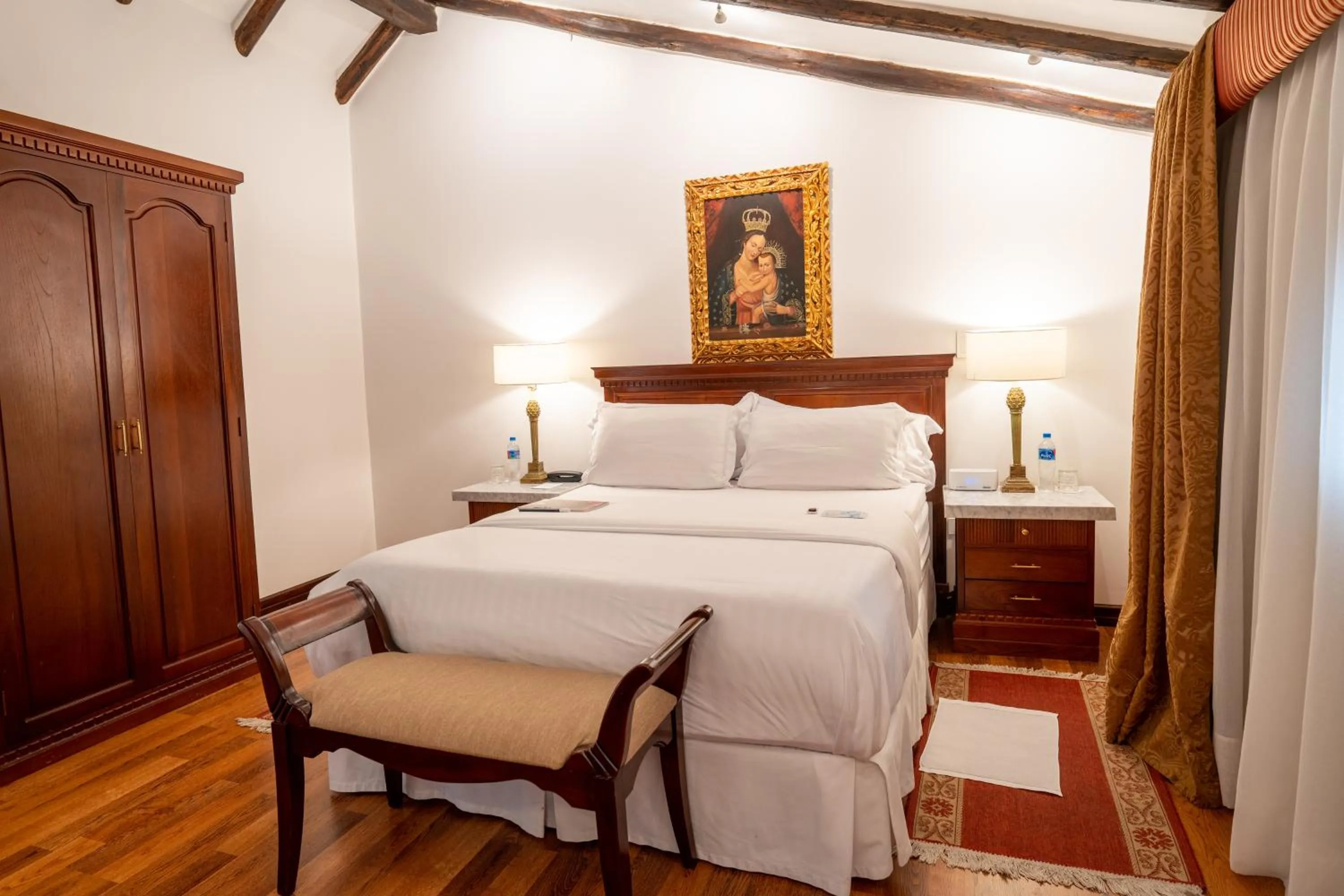 Bed in Hotel Boutique Santa Lucia