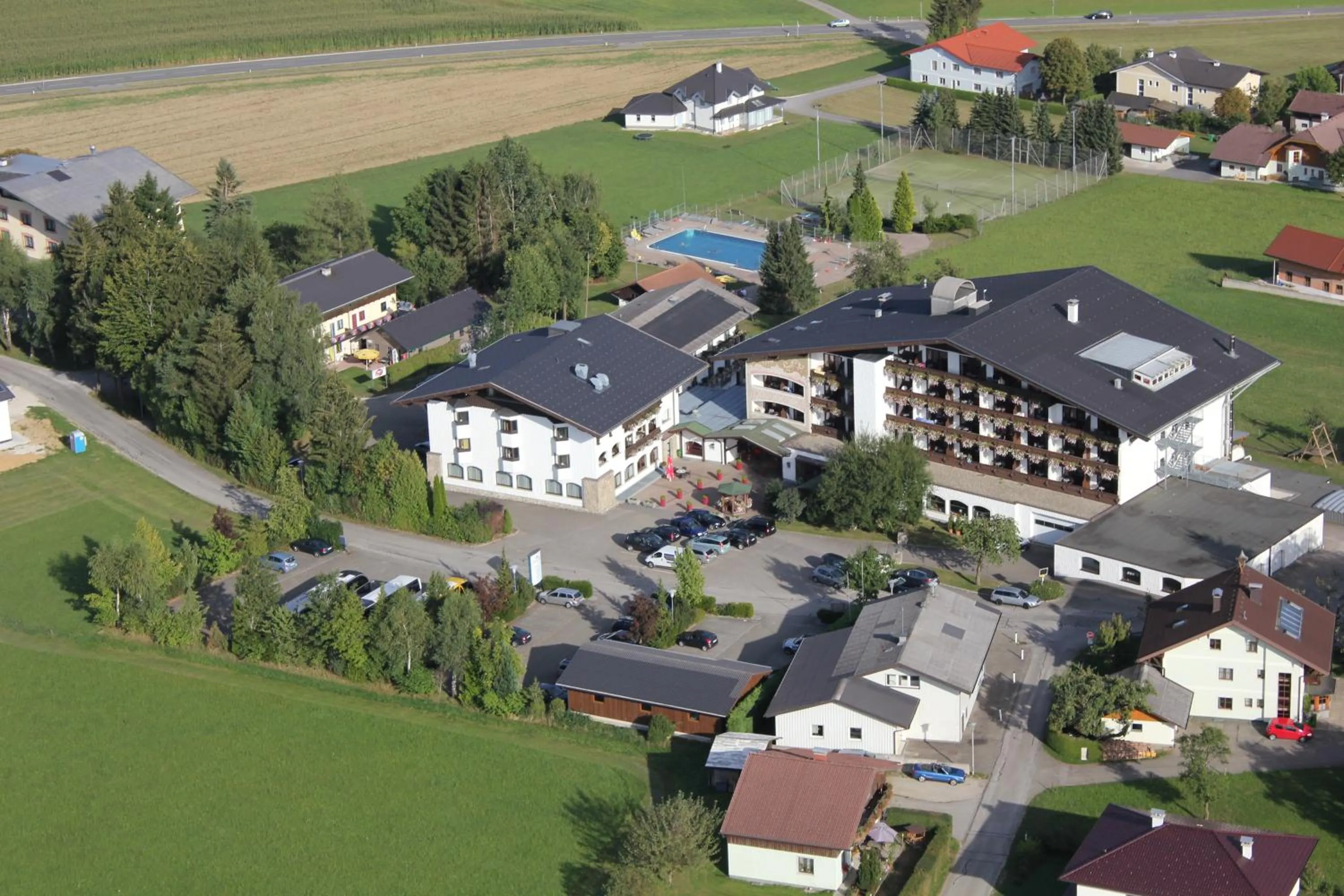 Neighbourhood in Hotel Lohninger-Schober 3 Stern Superior
