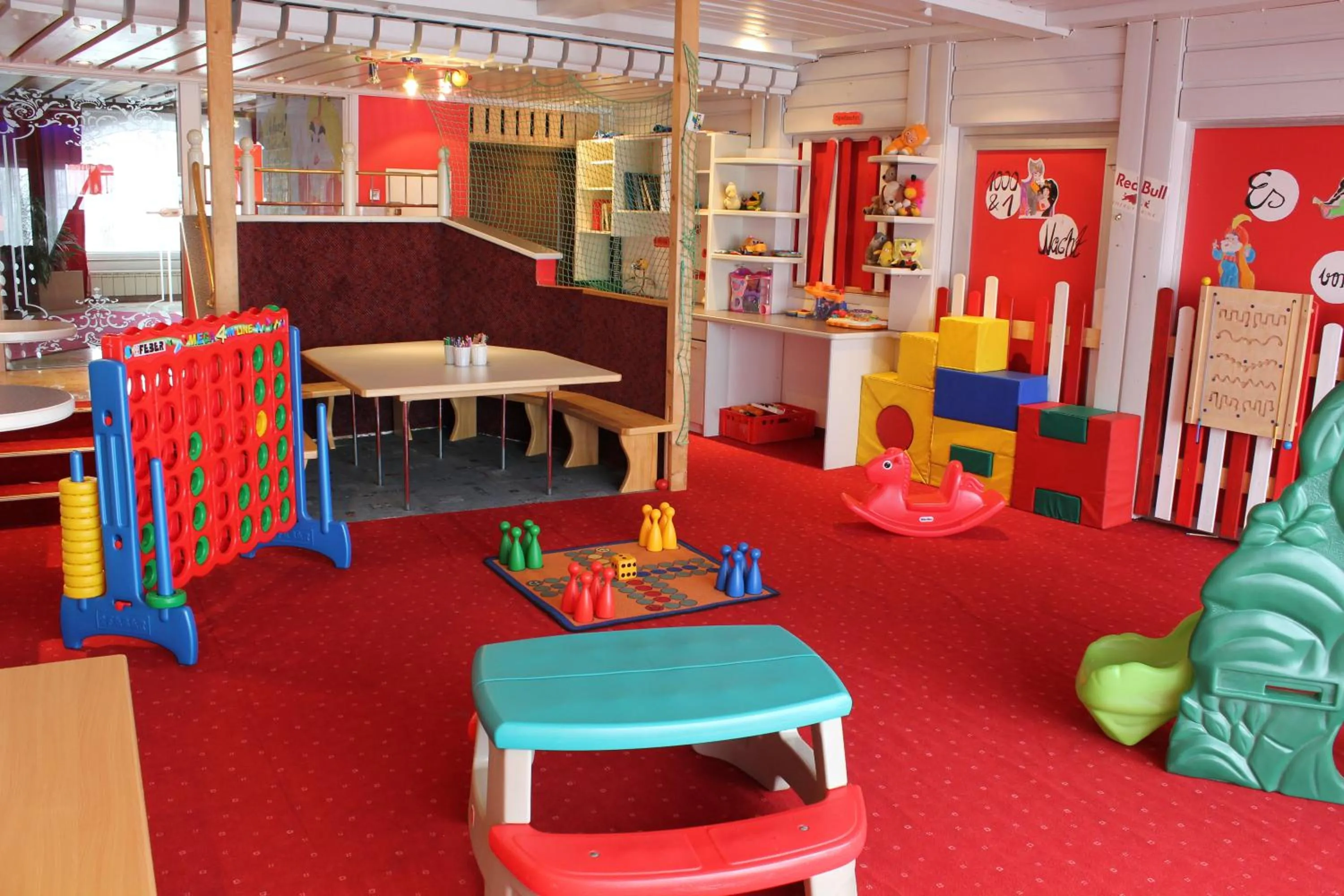 Children play ground in Hotel Lohninger-Schober 3 Stern Superior