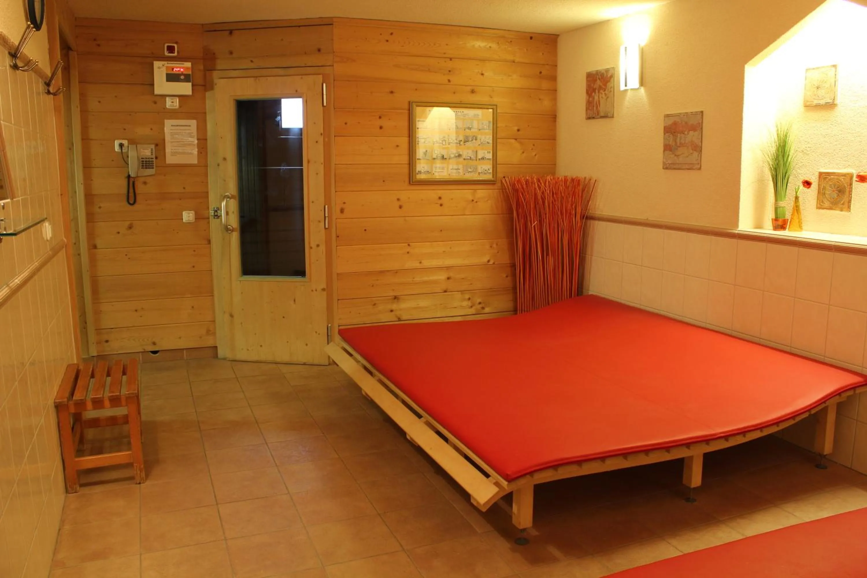 Sauna, Bed in Hotel Lohninger-Schober 3 Stern Superior