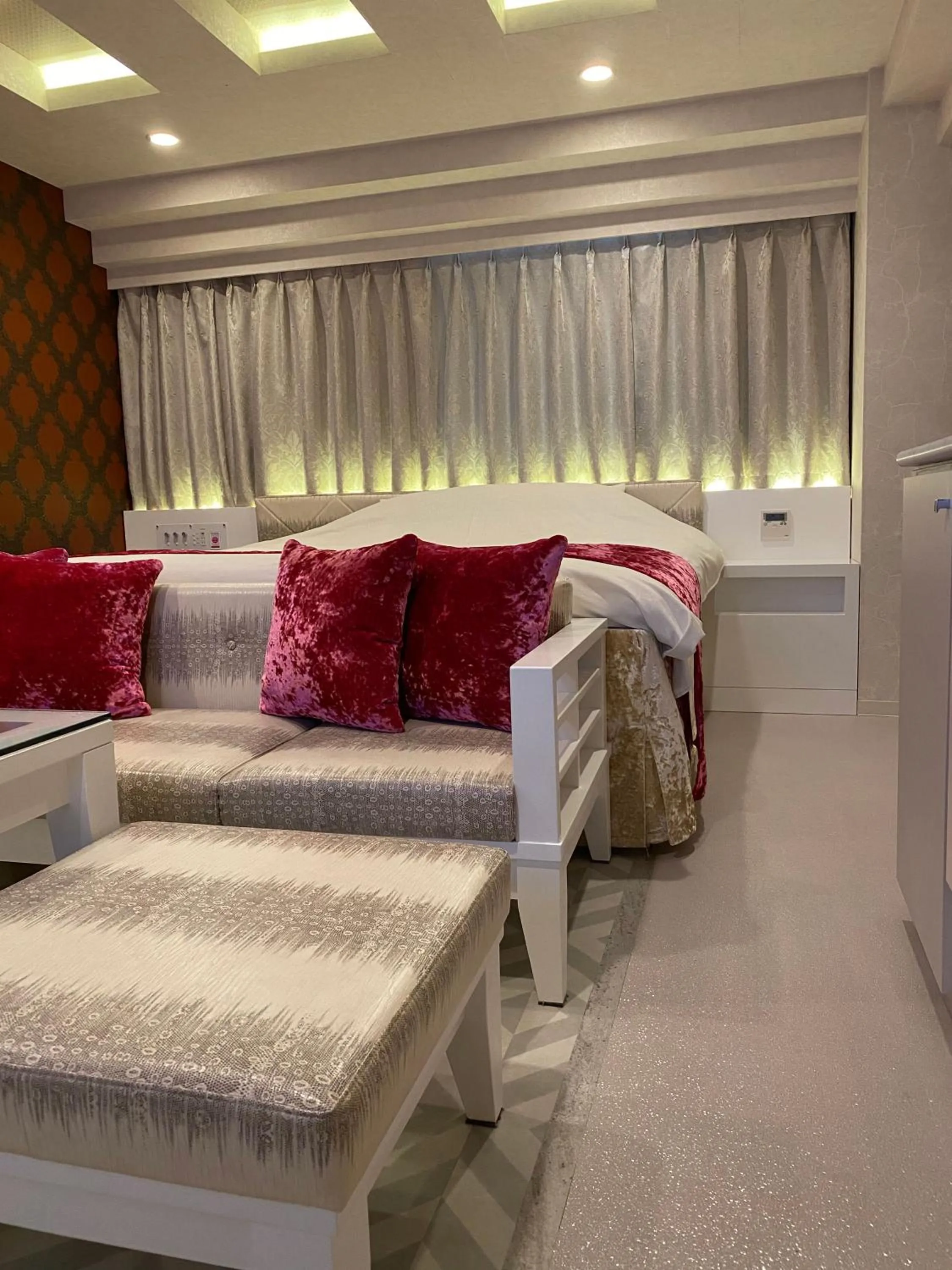 Bed in Hotel Regent (Adult Only)