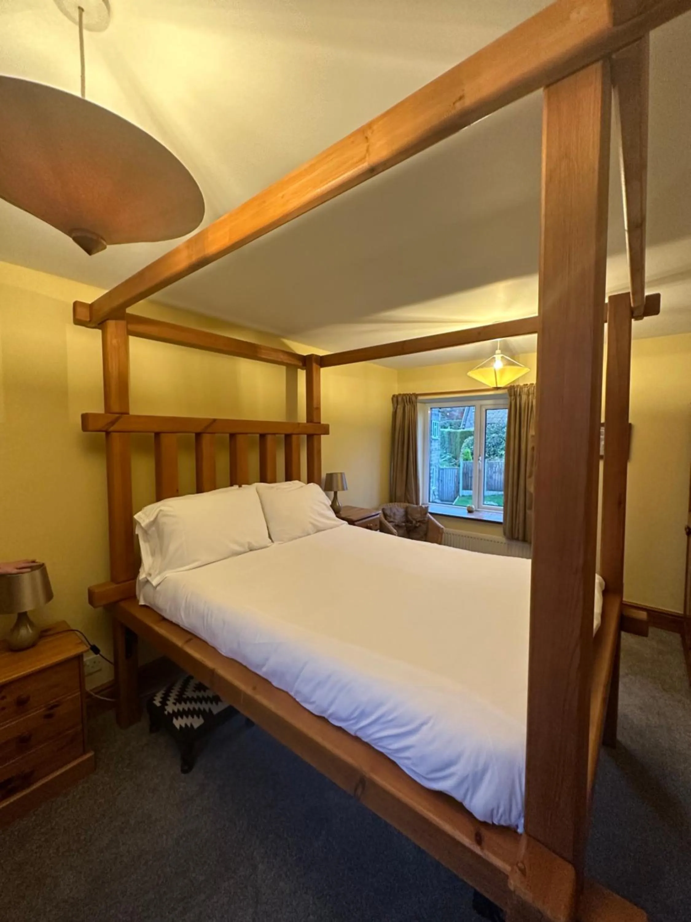 Bed in The Old Poets' Corner