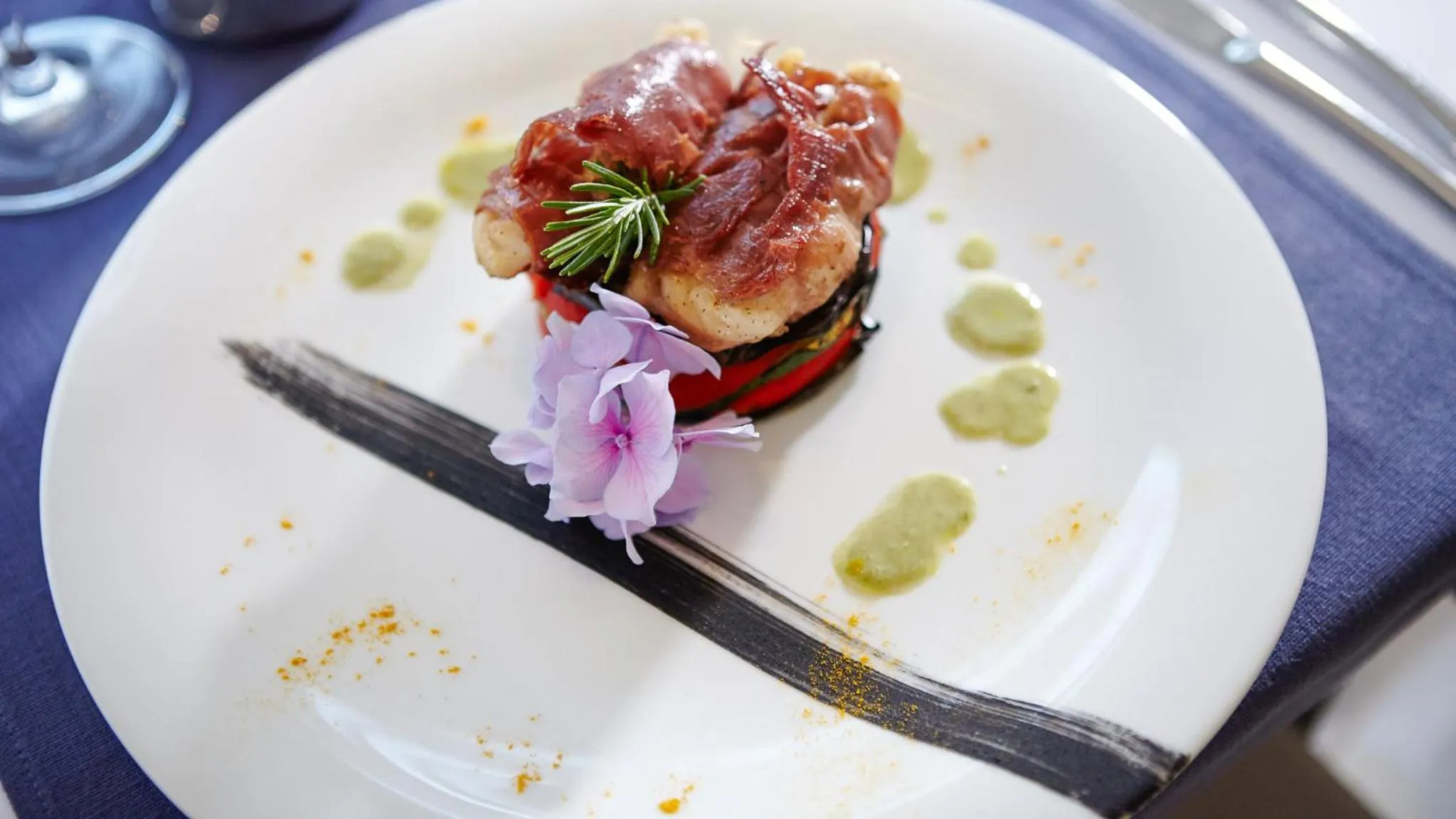 Food and drinks in RMH Lopud Lafodia Resort & Wellness