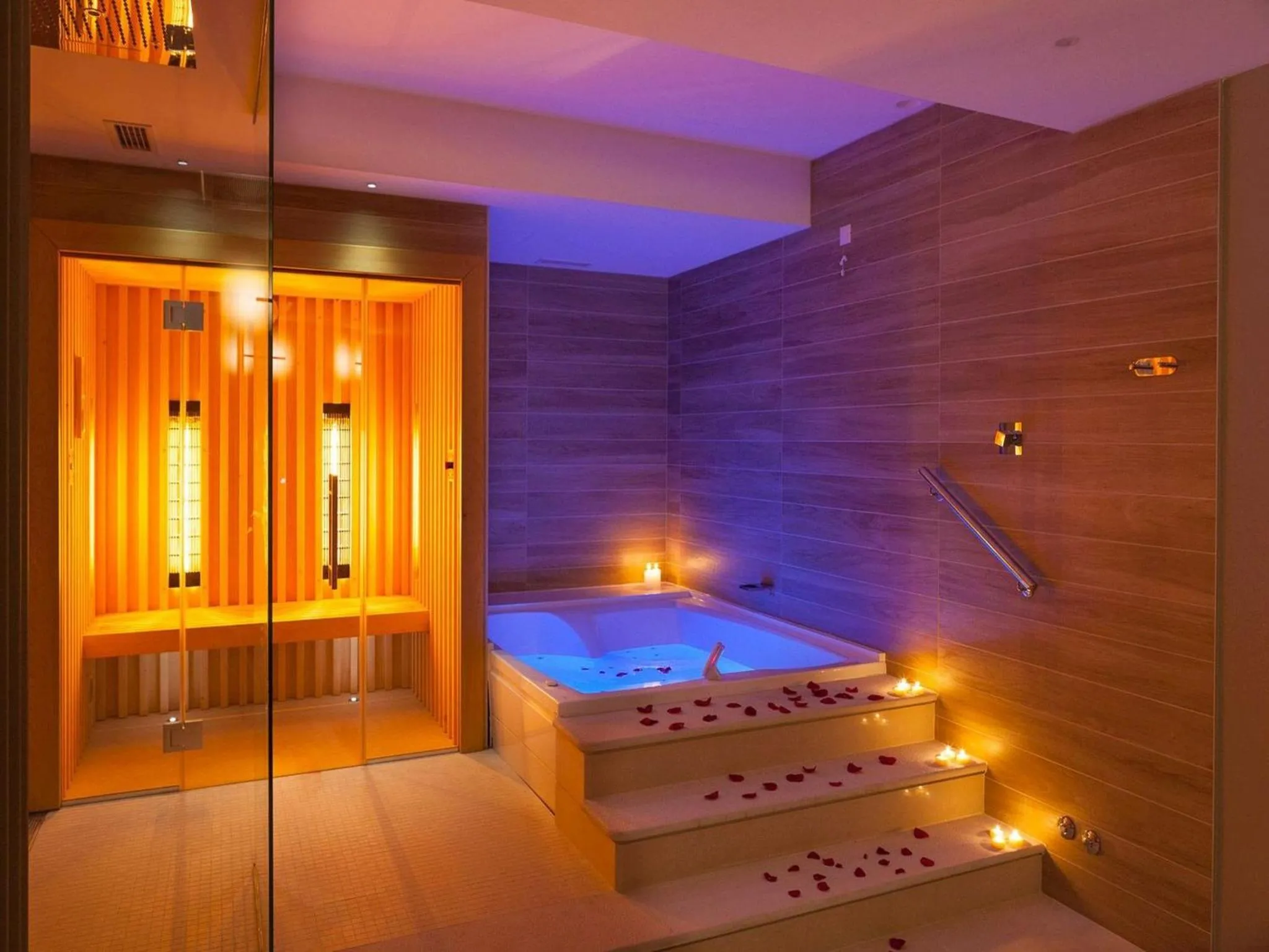 Hot Tub in RMH Lopud Lafodia Resort & Wellness