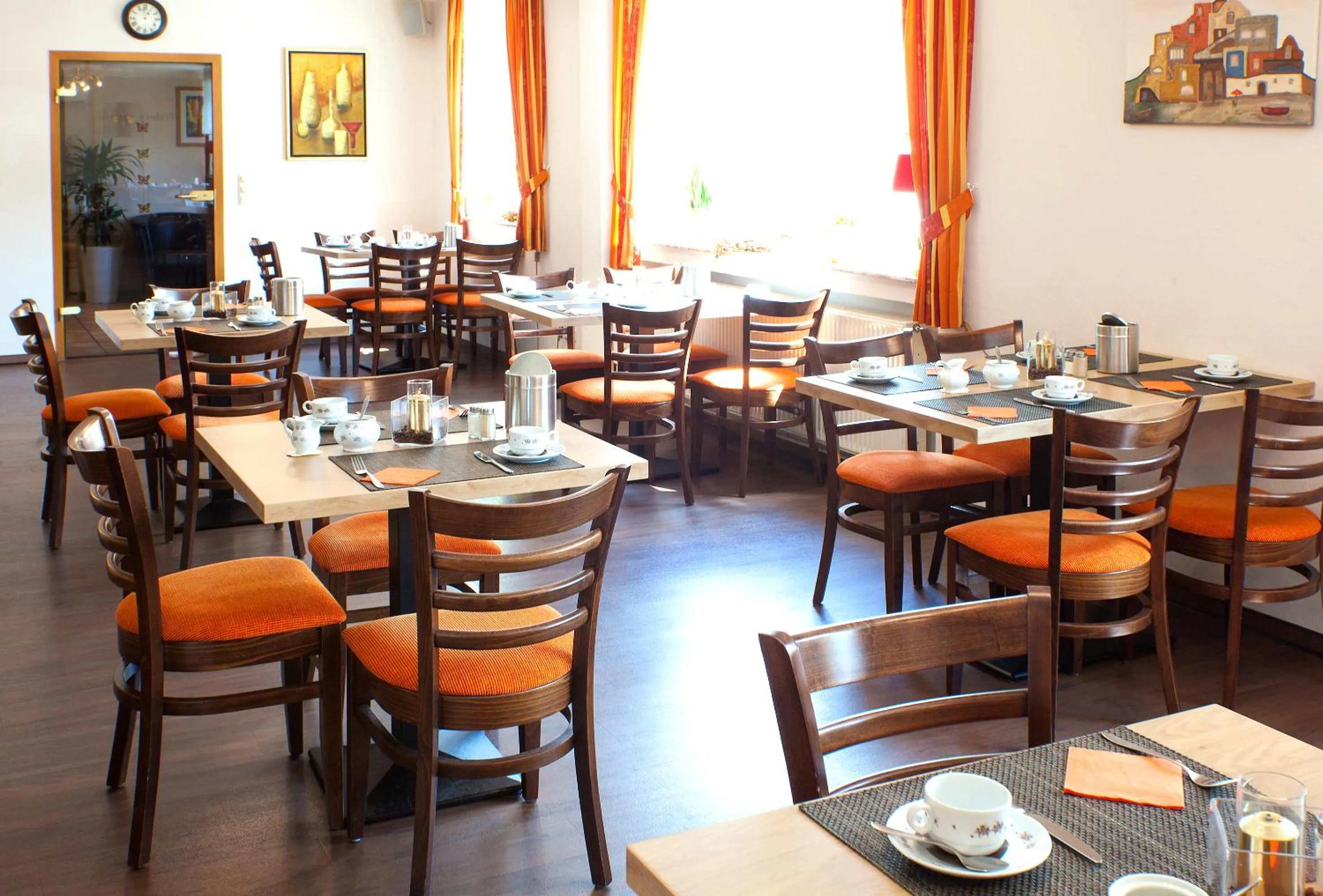 Banquet/Function facilities in Hotel & Restaurant Ernst