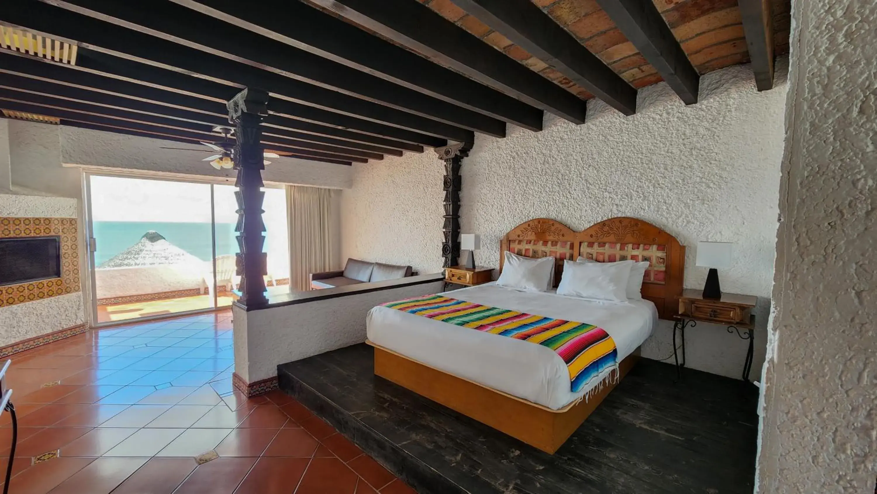 Bedroom, Bed in Las Rocas Resort & Spa Bedroom, Bed in Las Rocas Resort & Spa