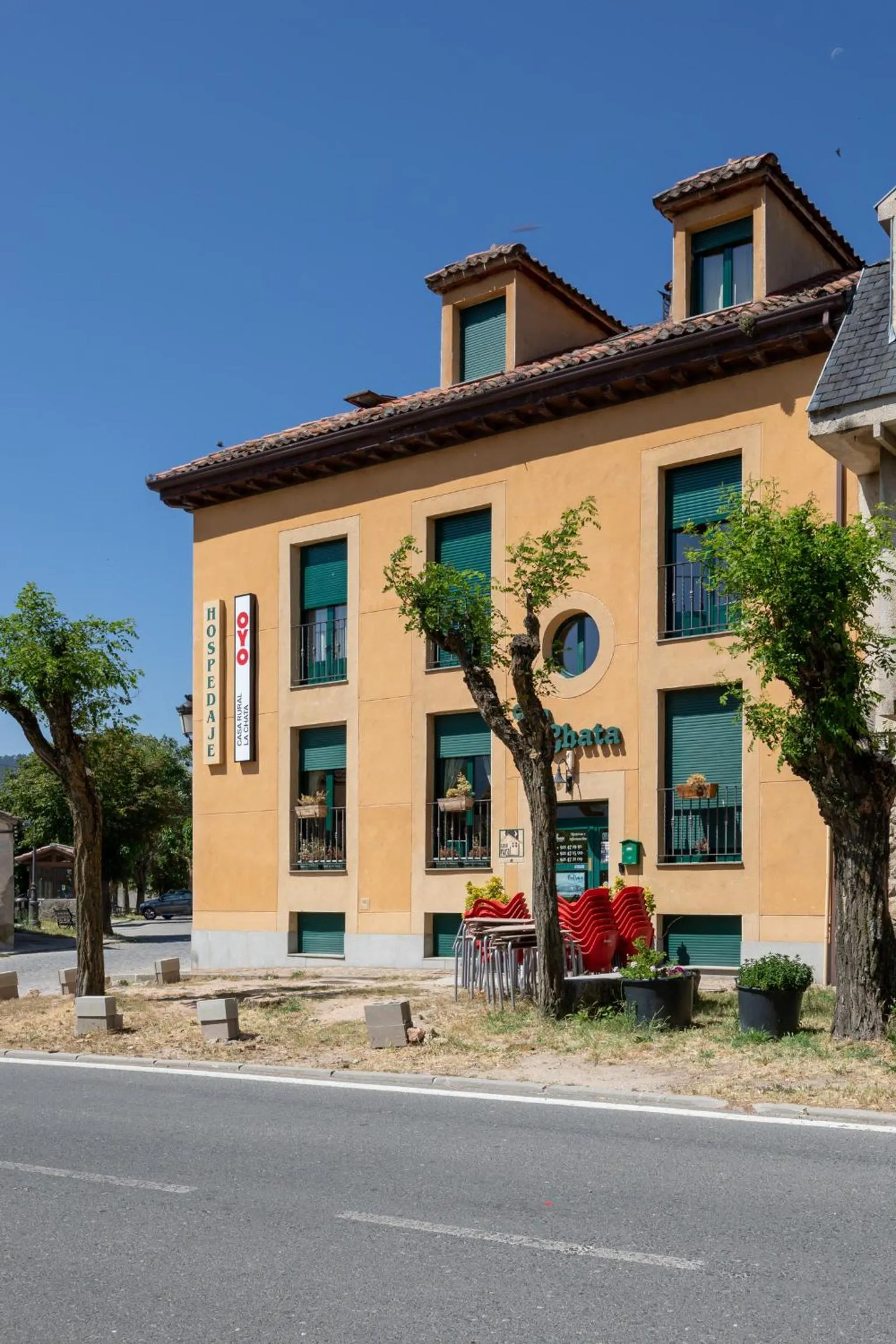 Facade/entrance in Casa Rural La Chata by Vivere Stays