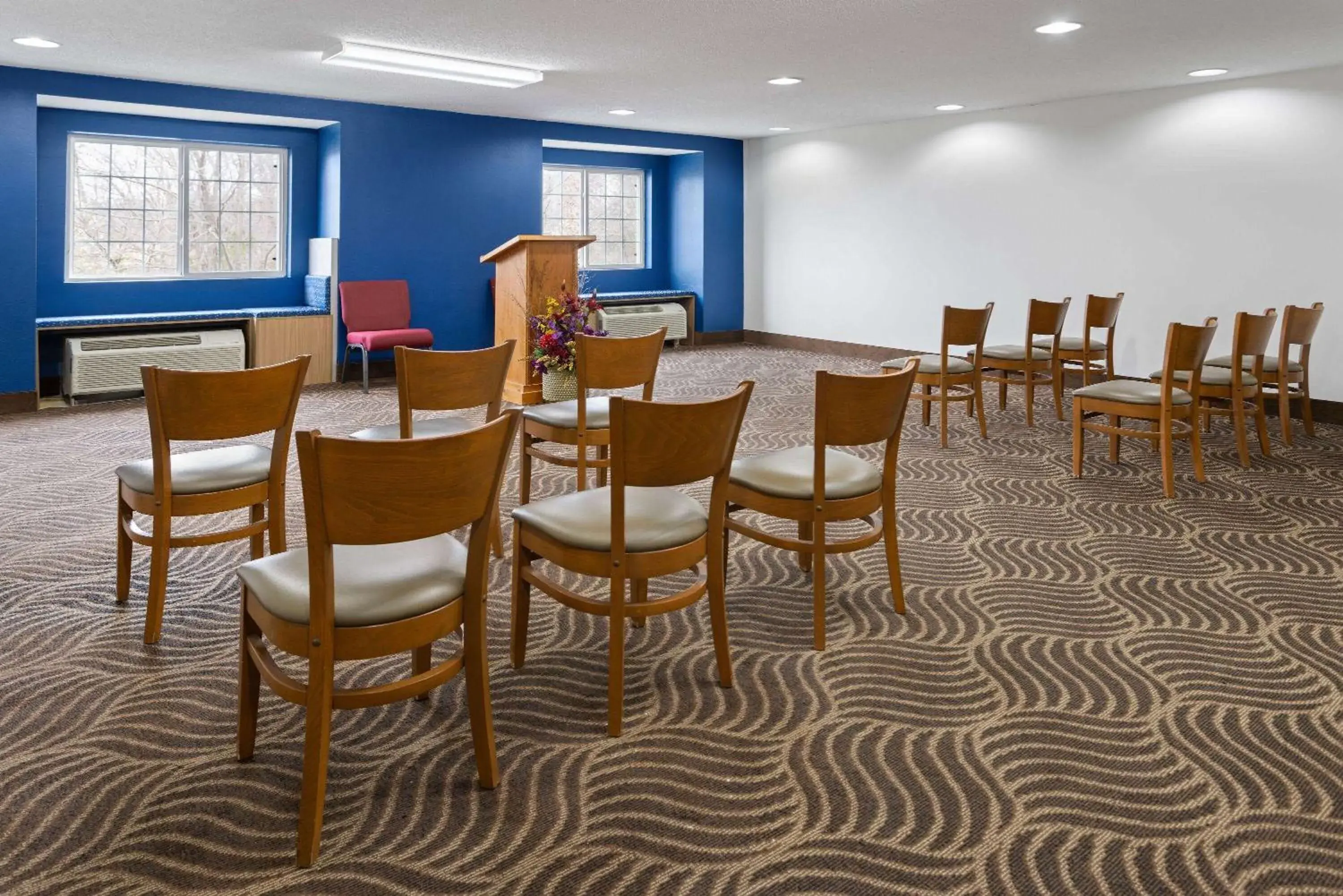 Photo of the whole room in Microtel Inn and Suites Dover Photo of the whole room in Microtel Inn and Suites Dover