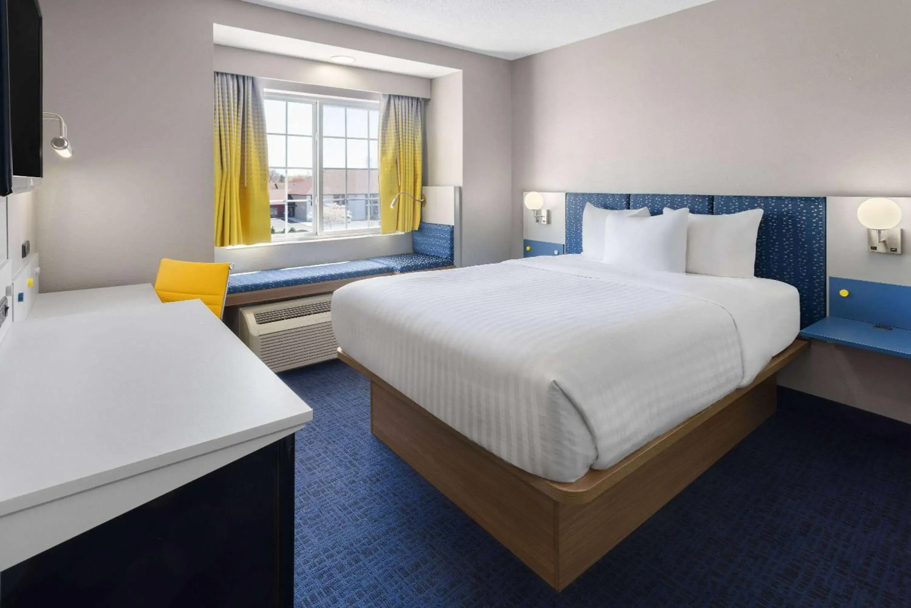 Photo of the whole room, Bed in Microtel Inn and Suites Dover Photo of the whole room, Bed in Microtel Inn and Suites Dover