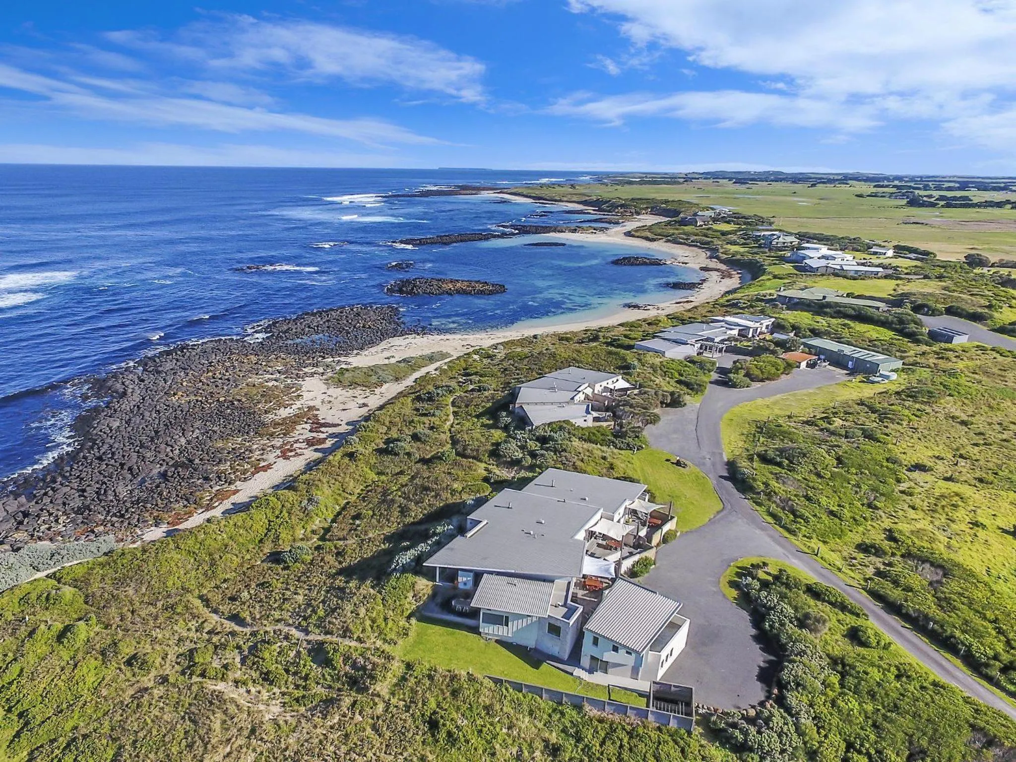 Hearns Beachside Villa 2
