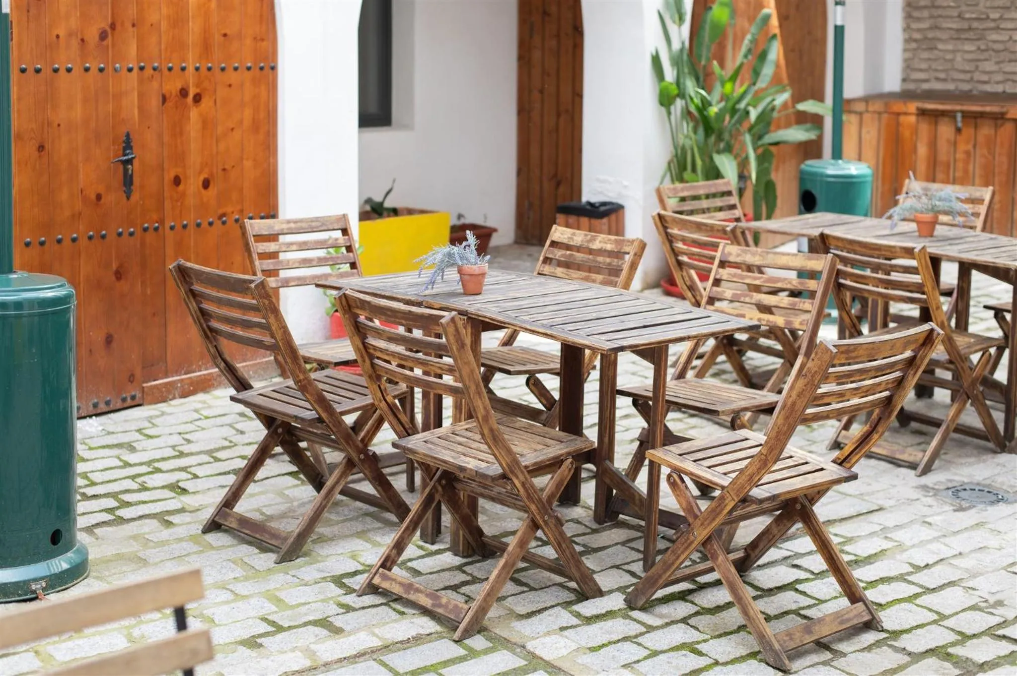 Patio in U-Sense For You Hostel Sevilla